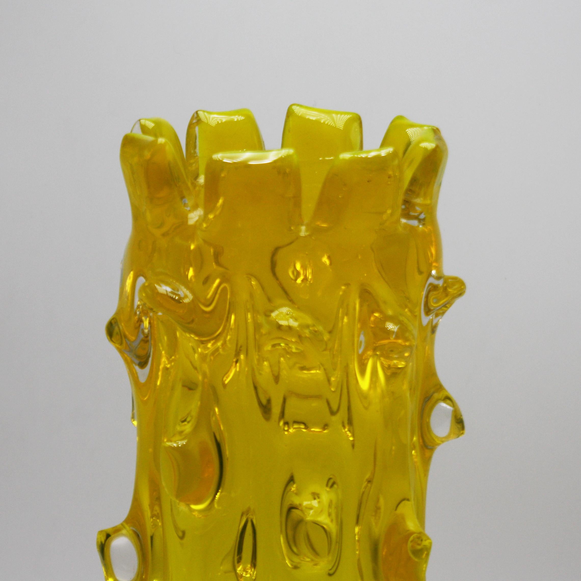 Yellow Midcentury Murano Glass Vase, circa 1950 In Good Condition In Dallas, TX