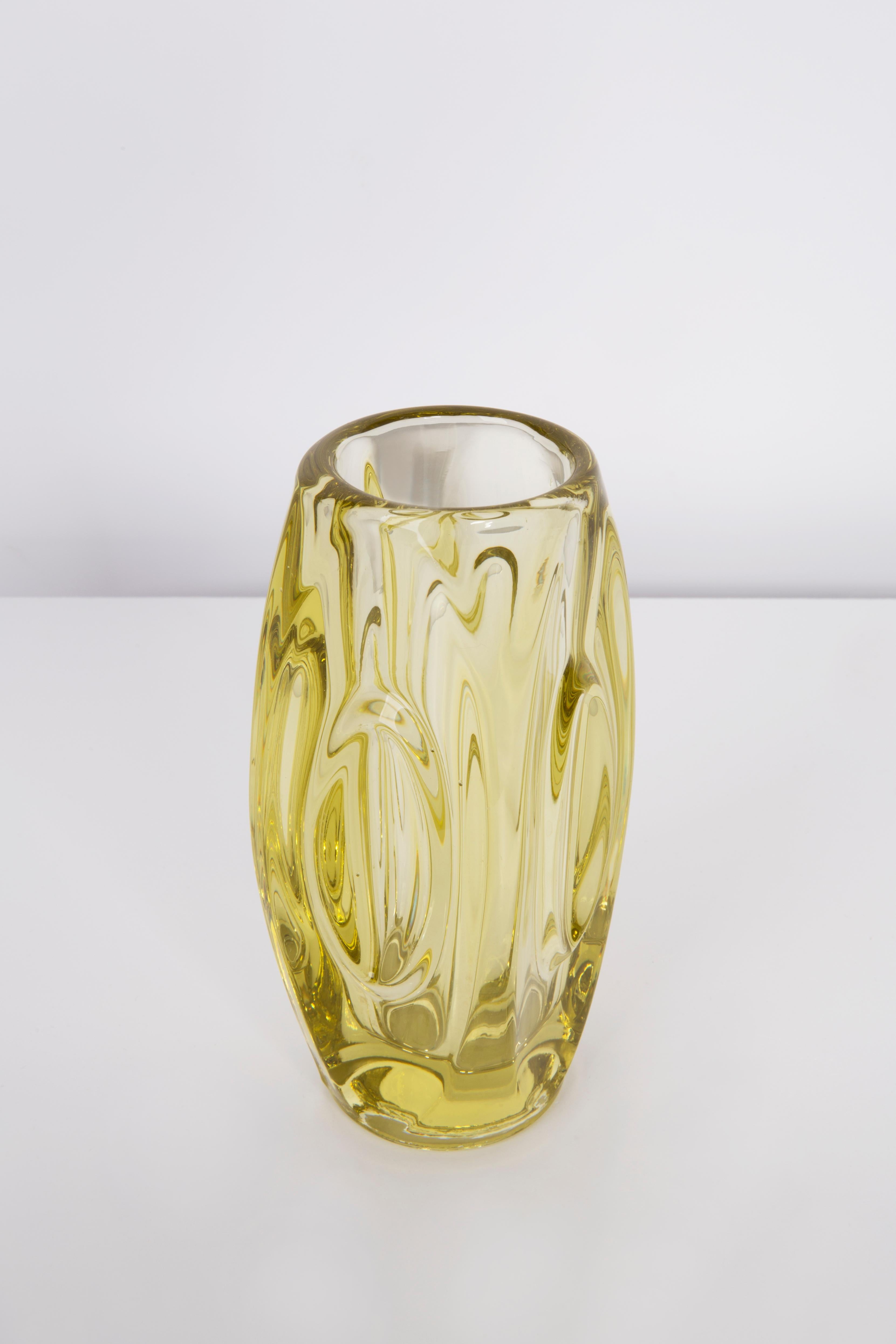Vase by Vladislav Urban - Czechoslovakian glass designer. Produced in 1960s.

Pressed glass in perfect condition.
The vase looks like it has just been taken out of the box.
The picture reflects the color in which it presents live.

No jags,