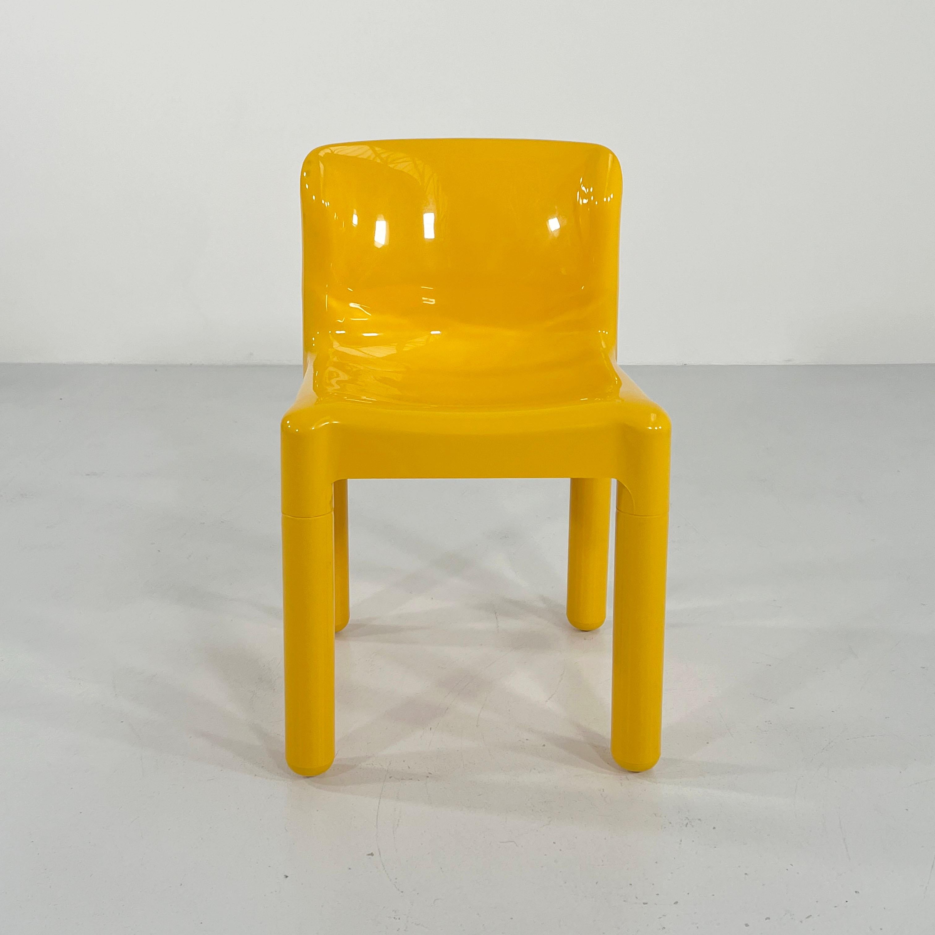 Yellow Model 4875 Chair by Carlo Bartoli for Kartell, 1970s In Good Condition In Ixelles, Bruxelles