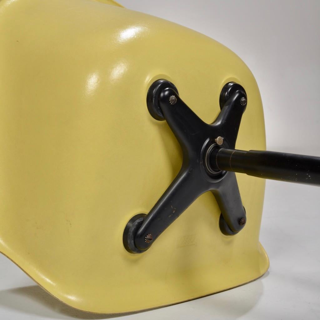 Yellow Molded Fiberglass Swivel Shell Chair 1