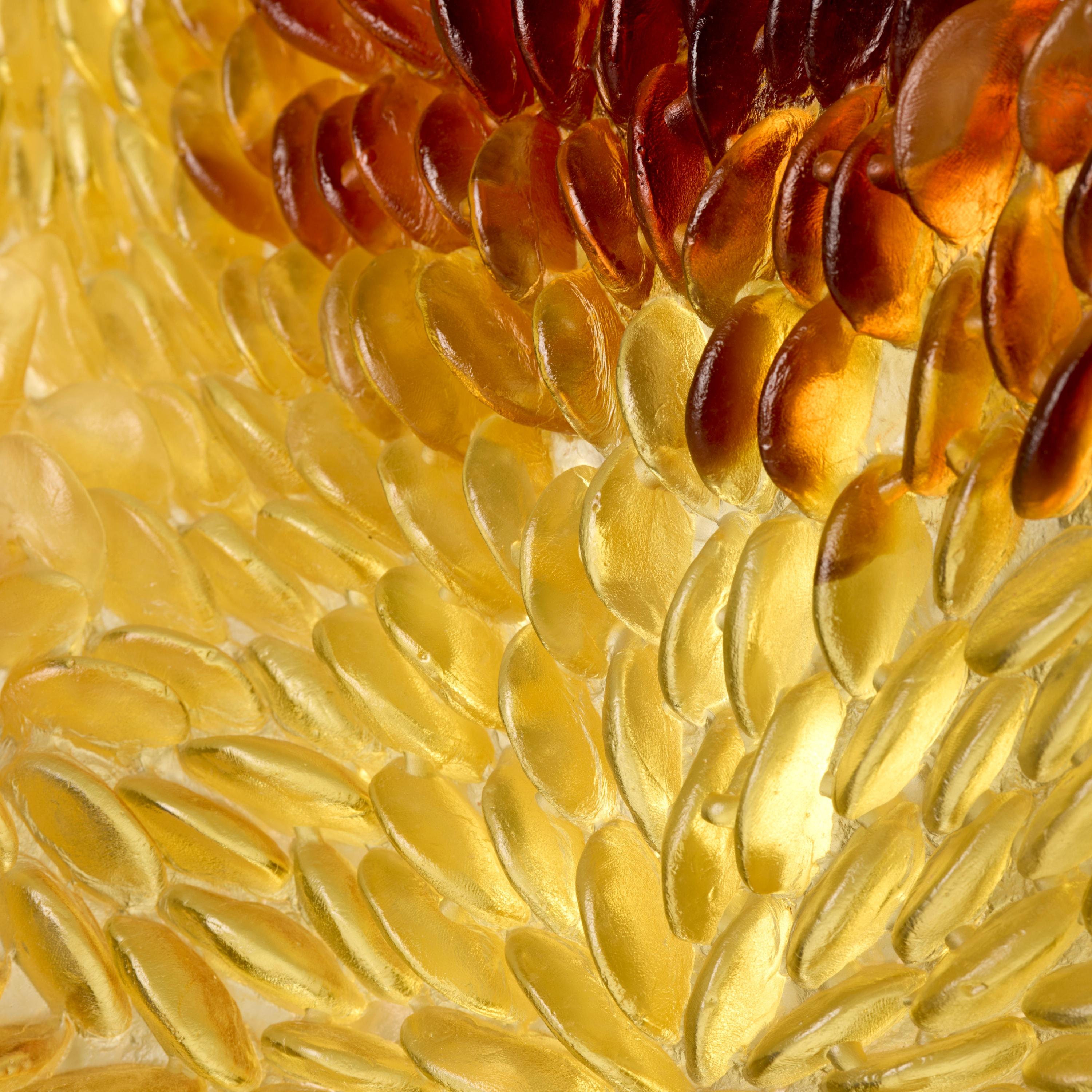 Yellow Motion, scultura in vetro testurizzato giallo e ambra di Nina Casson McGarva In condizioni Nuovo in vendita a London, GB