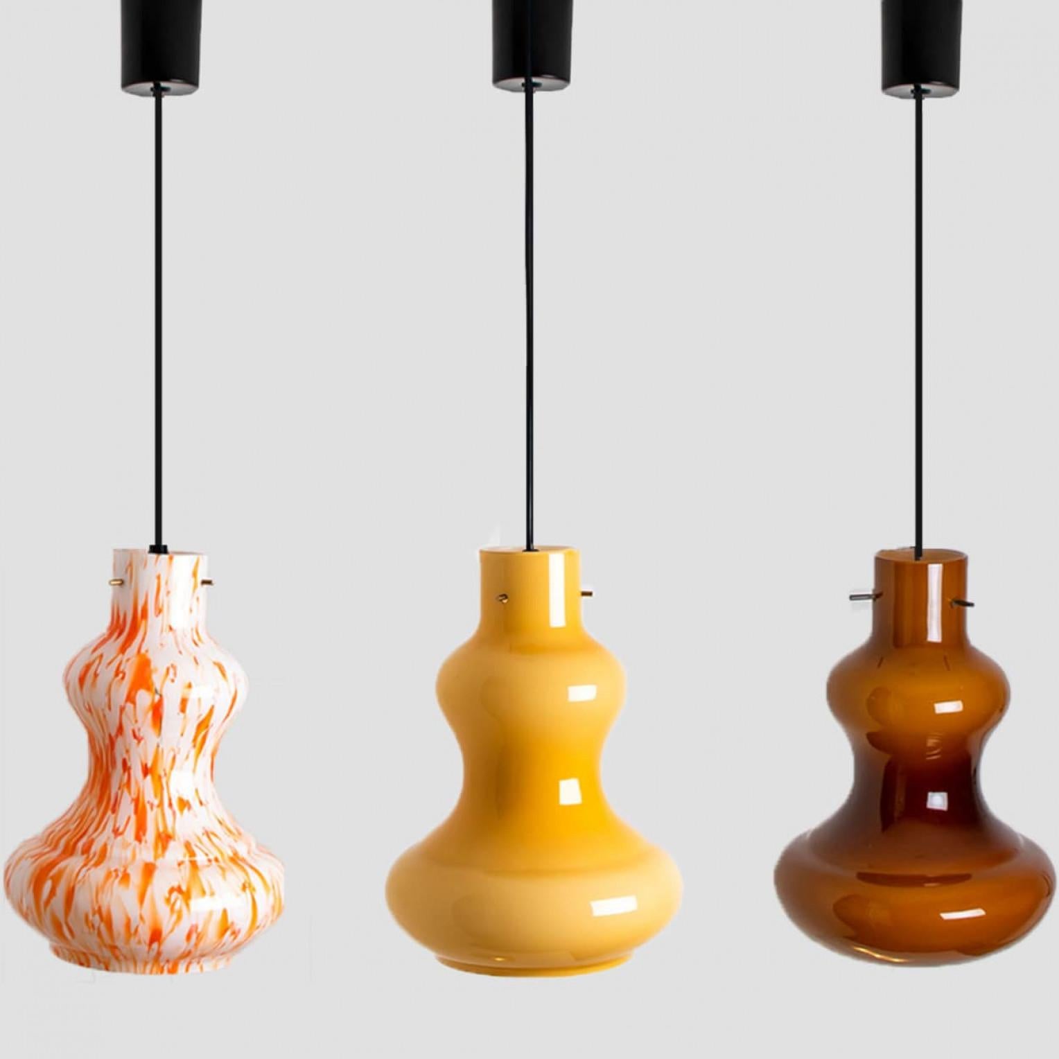 Lampada a sospensione in vetro di Murano giallo di Massimo Vignelli per Venini, 1960 in vendita 8