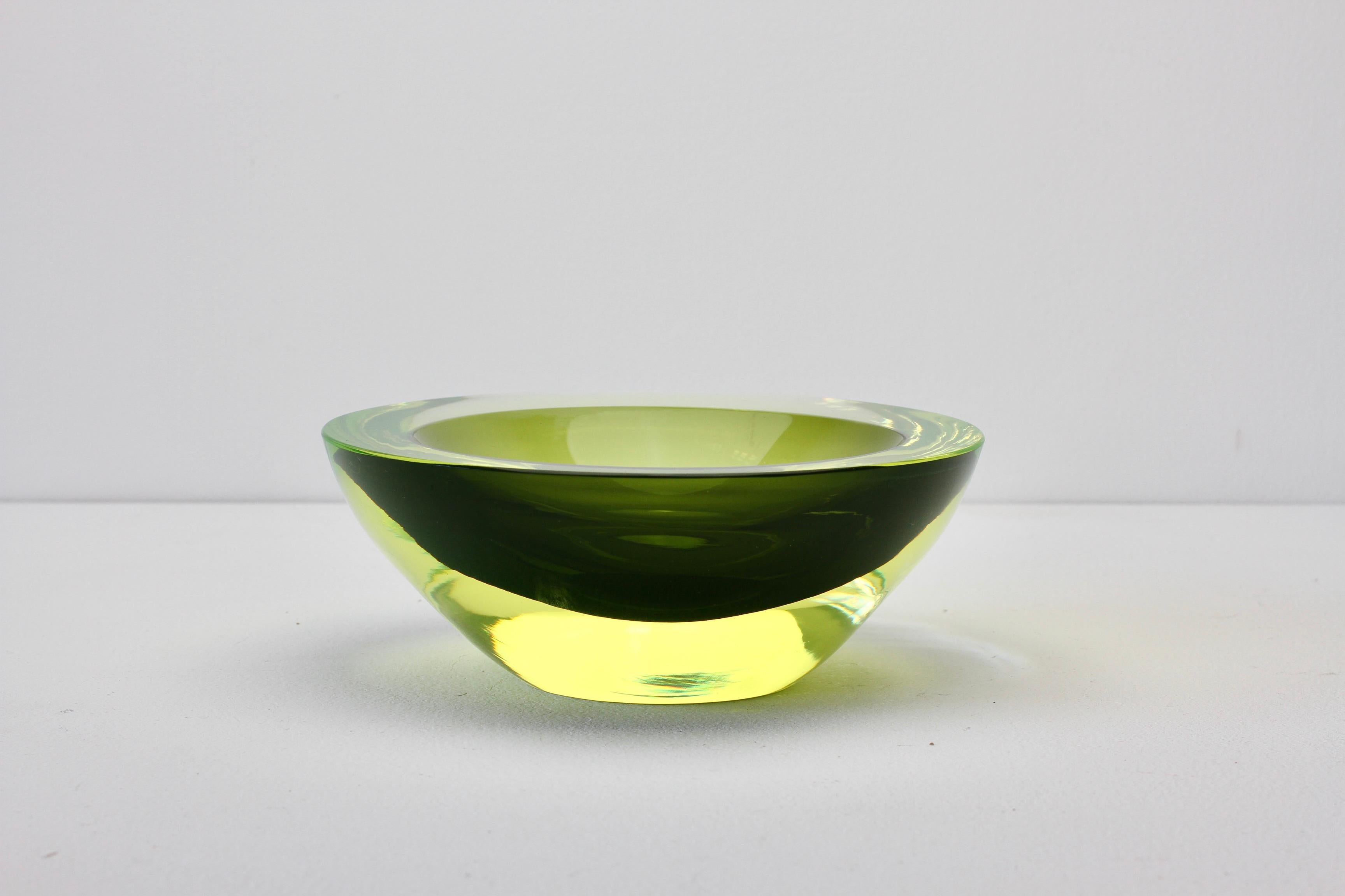 Yellow Murano Sommerso Glass Bowl Antonio Da Ros for Cenedese Attributed For Sale 7