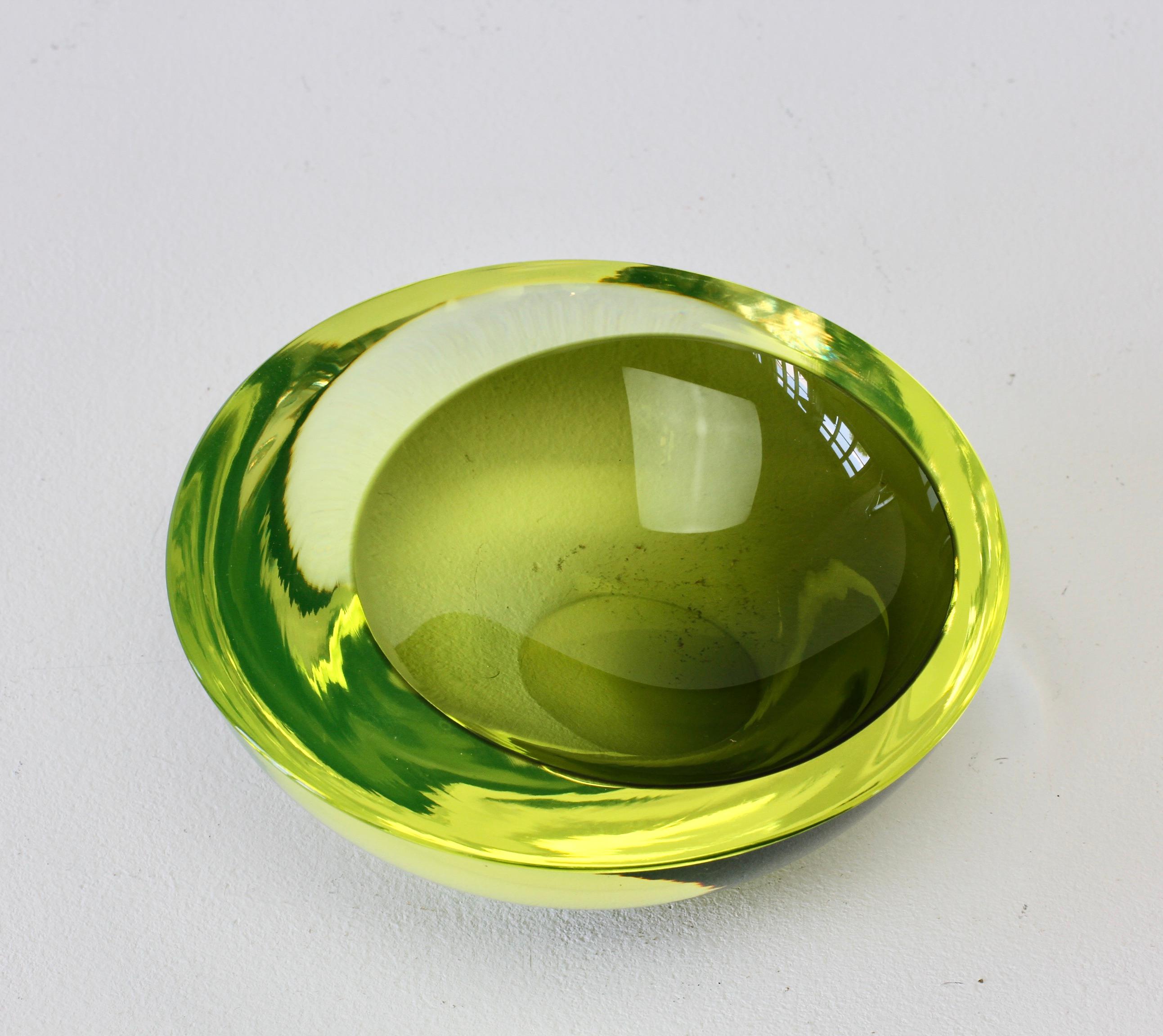 20th Century Yellow Murano Sommerso Glass Bowl Antonio Da Ros for Cenedese Attributed For Sale