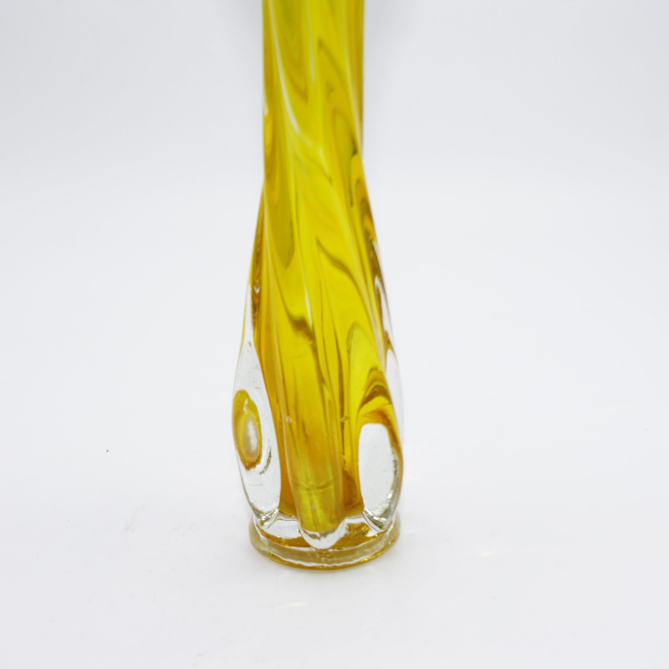 Yellow Murano Vase with Twisted Stem and Petal Mouth, circa 1950 In Good Condition In Dallas, TX