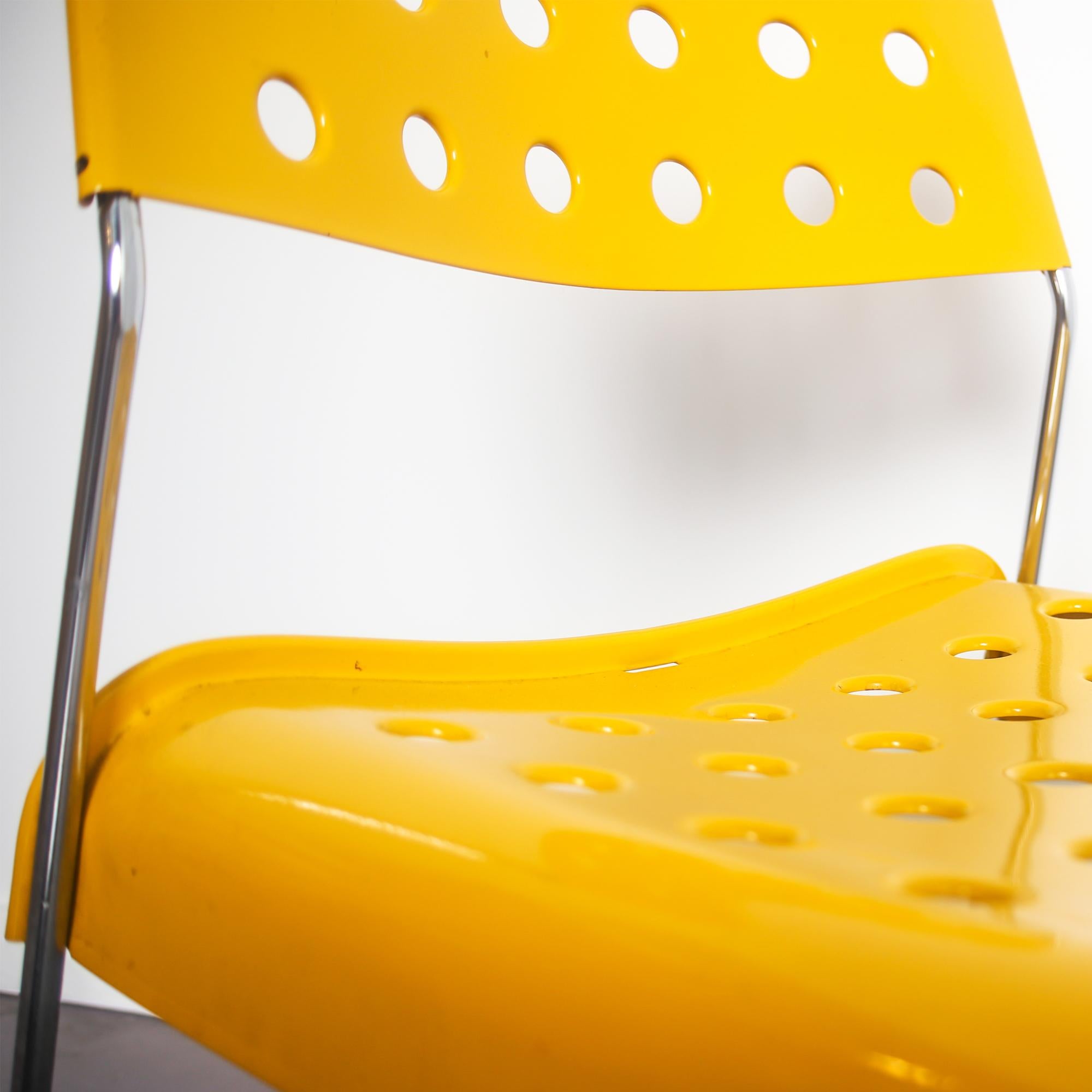 Gelber Omstak-Stuhl von Rodney Kinsman für Bieffeplast, Moderne der Mitte des Jahrhunderts, 1972 (Italienisch)