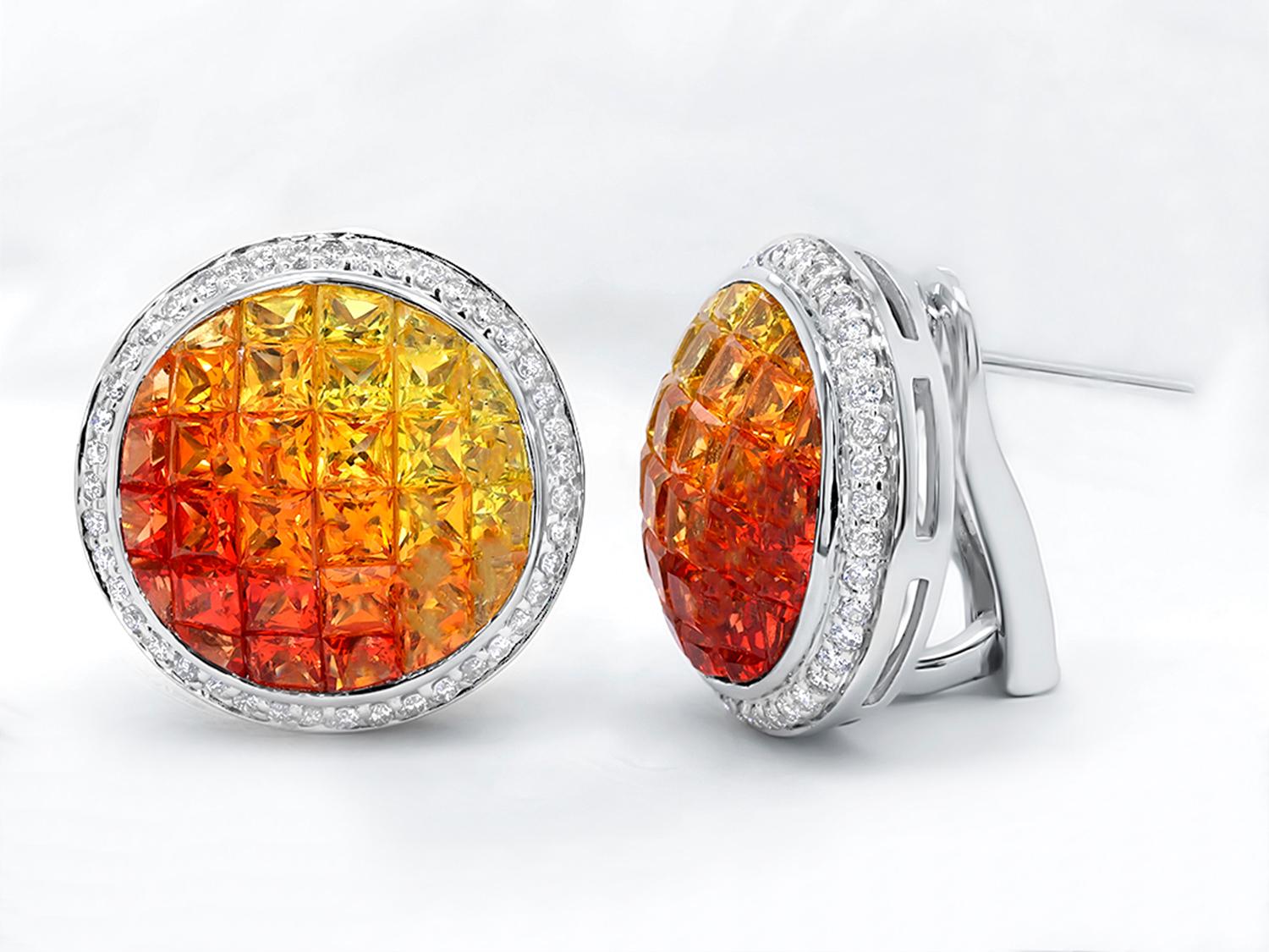 Taille mixte Clous d'oreilles en or blanc 14 carats avec saphir jaune orangé et halo de diamants de 7,7 carats en vente