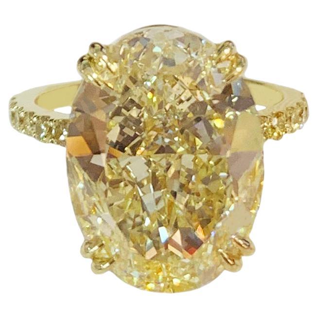 Yellow Oval Diamond 10.02ct Engagement Ring For Sale