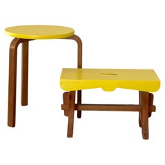 Tabourets suédois peints en jaune des années 50, Alvar Aalto / Artisanat populaire