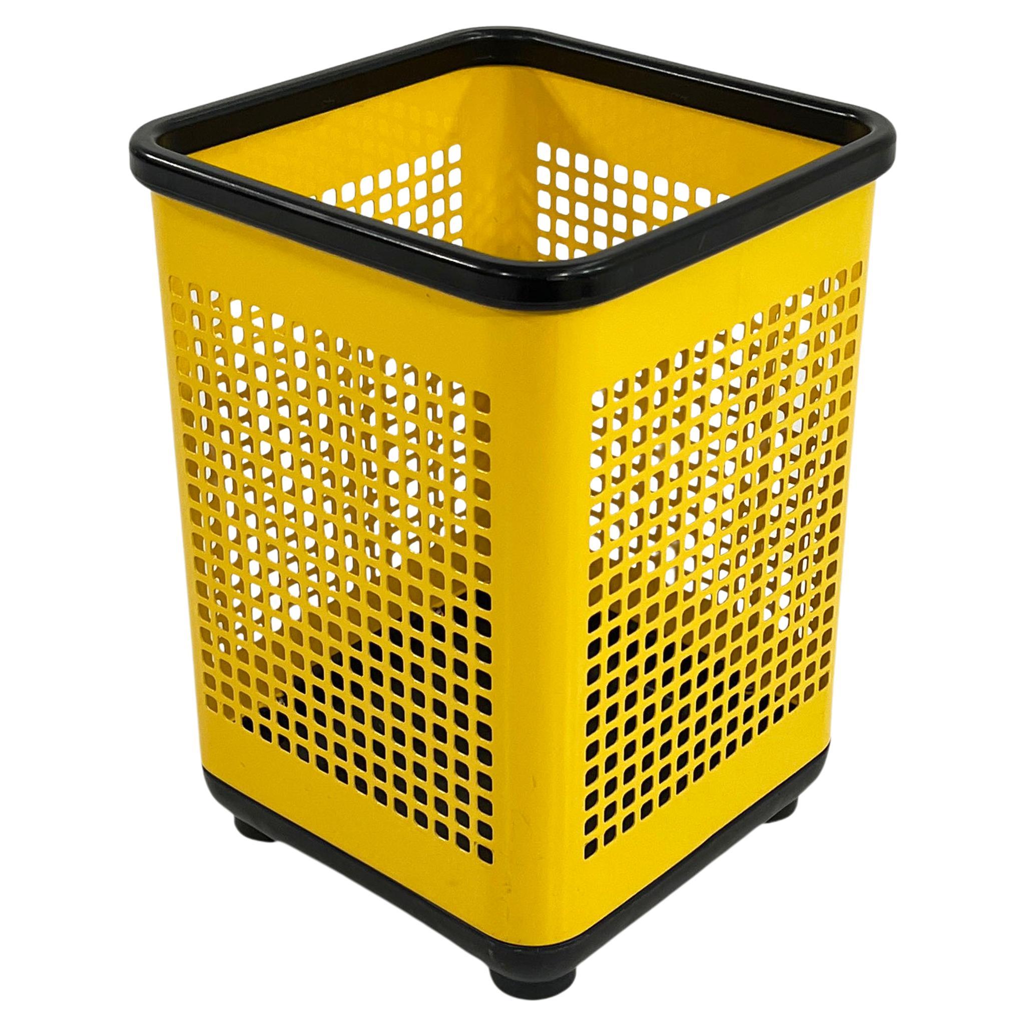 Yellow Waste Paper Bin Model 4660 by Gino Colombini for Kartell, 1970s