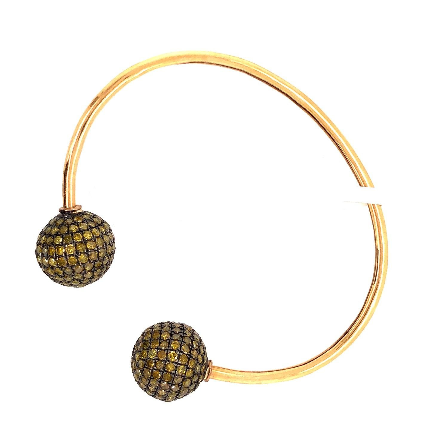 Mixed Cut Yellow Pave Diamond Ball Flexible Bangle Made in 18k Gold For Sale