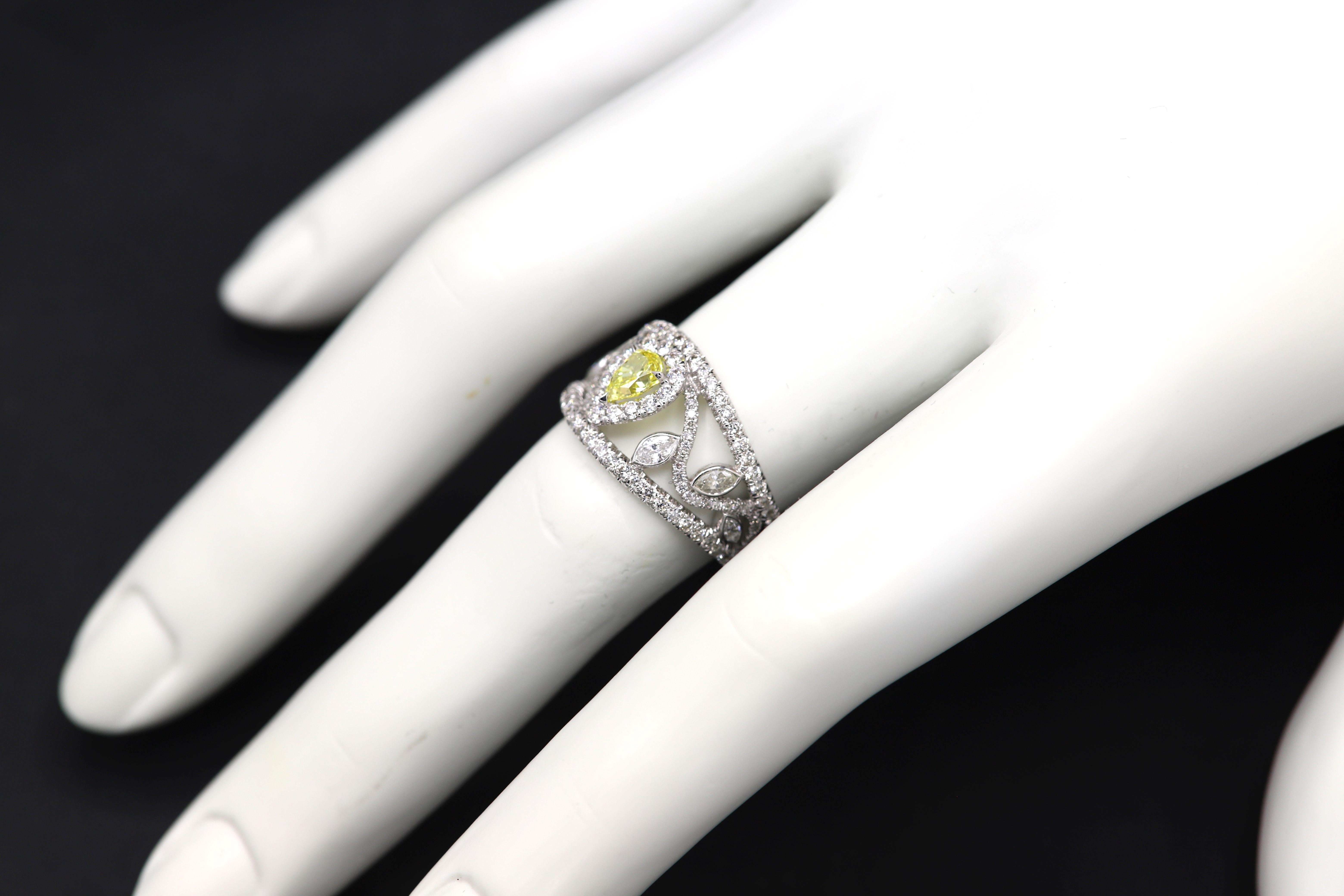 Yellow Pear Diamond Ring Mix Shape Diamonds 18 Karat Gold GIA Yellow Diamond  For Sale 3
