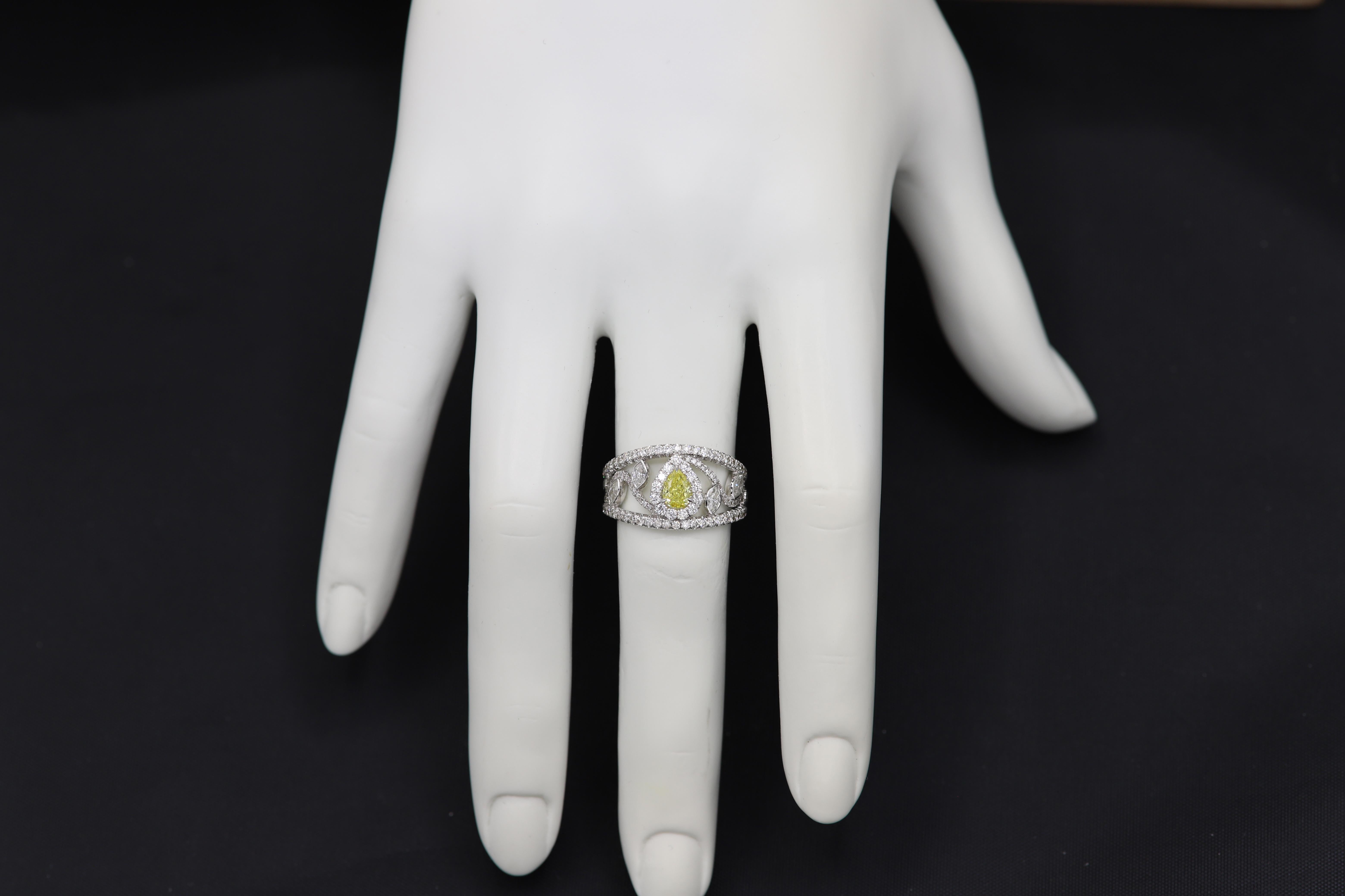 Yellow Pear Diamond Ring Mix Shape Diamonds 18 Karat Gold GIA Yellow Diamond  For Sale 4