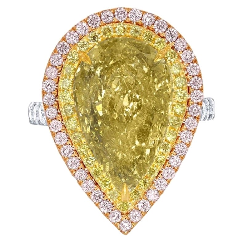 Yellow Pear-Shape Diamond Ring For Sale