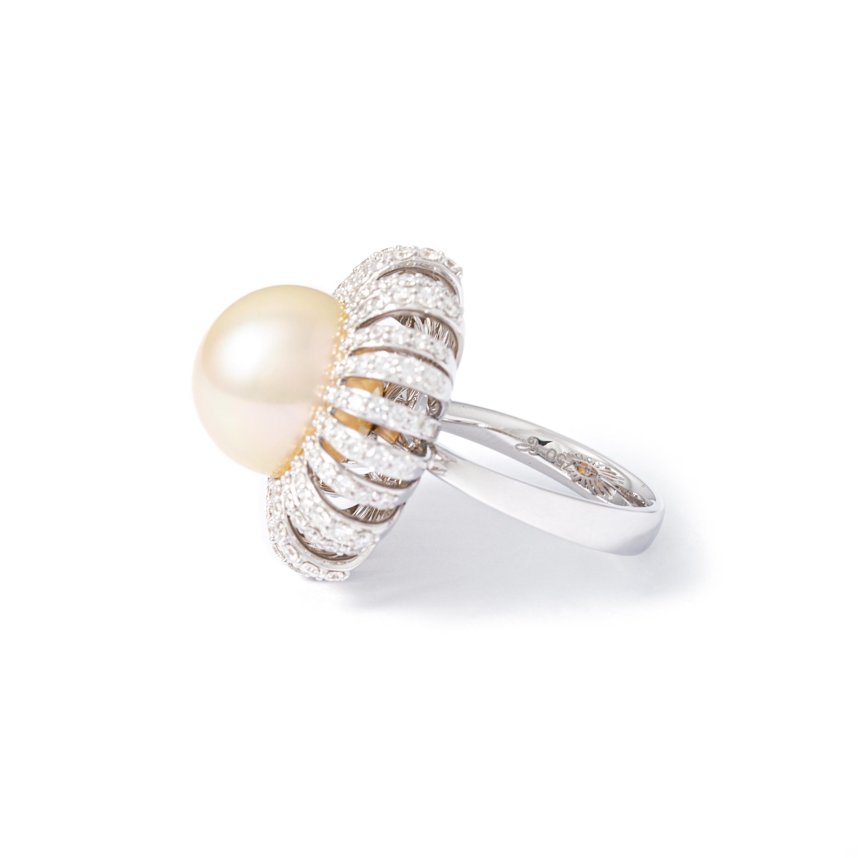Round Cut Yellow Pearl and Diamond Gold Ring For Sale