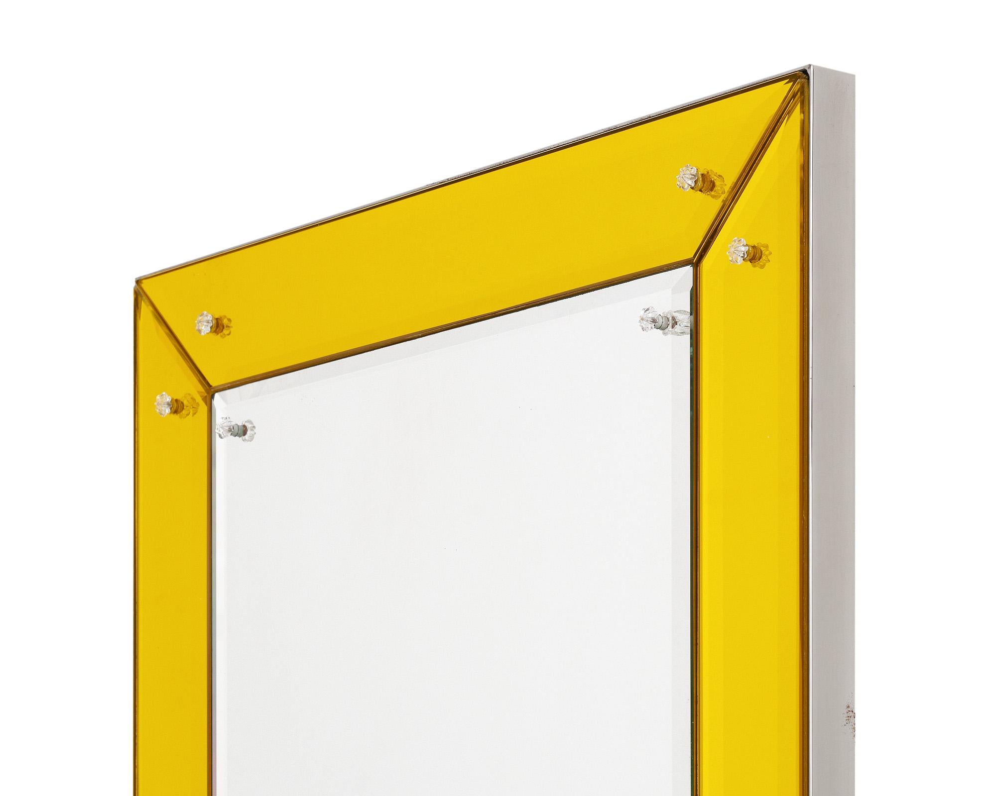 Philippe Starck miroir moderniste vintage jaune 2