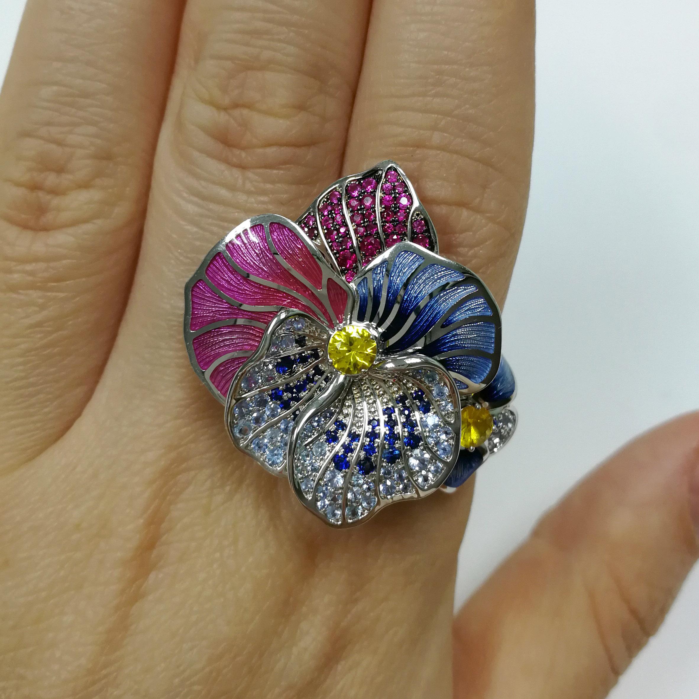 Yellow Pink Blue Sapphires Ruby 18 Karat White Gold Violet Ring For Sale 2