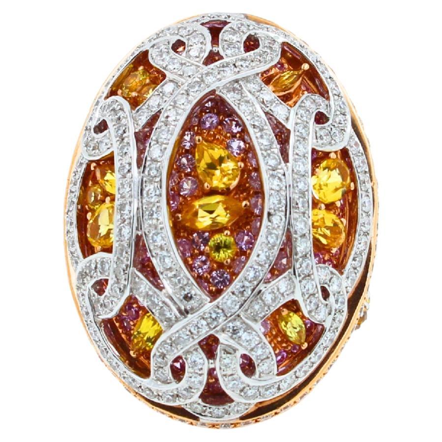 Bague dôme en or rose 18 carats avec saphirs jaunes et roses sertis en pavé et diamants en vente