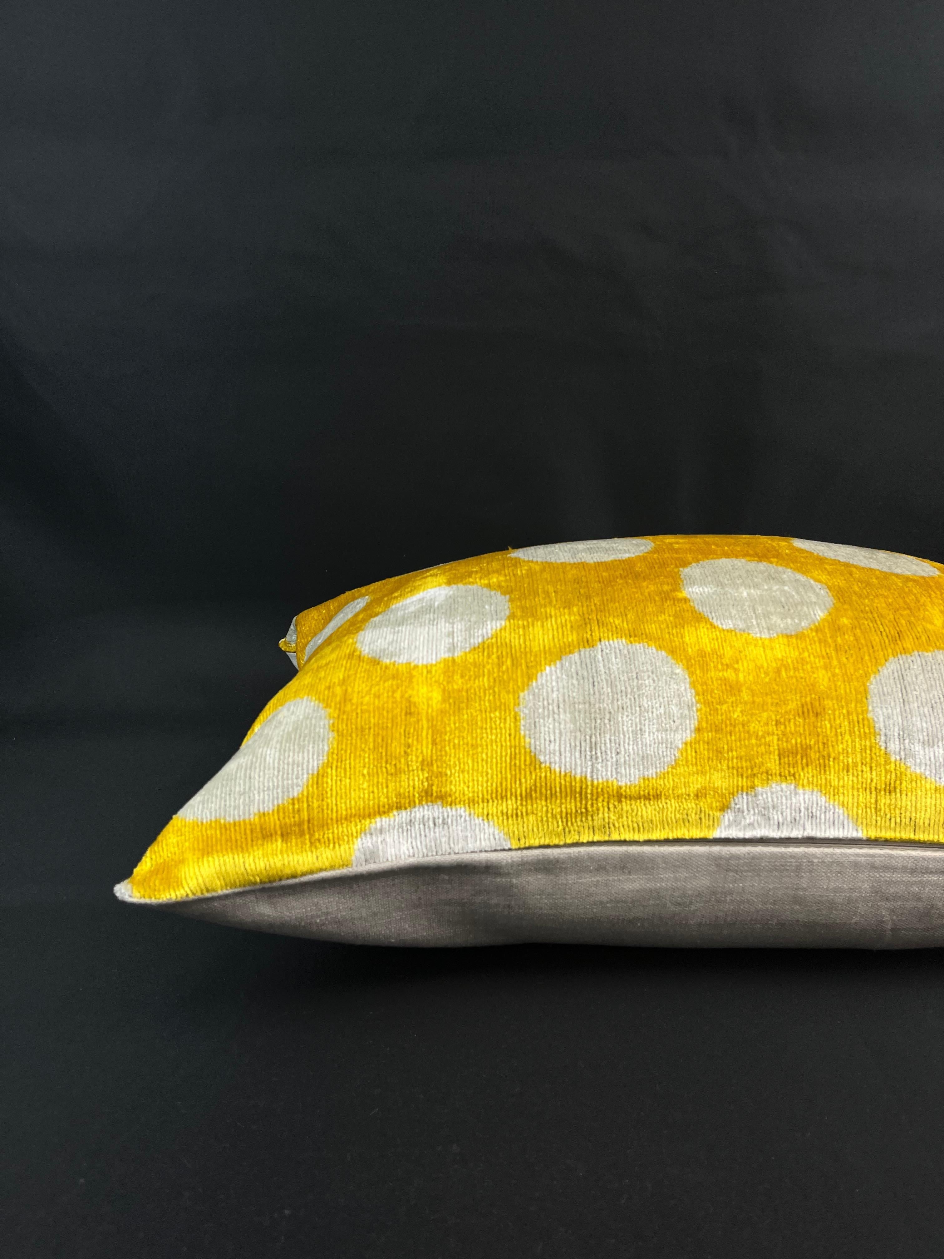 Turkish Yellow Polka-Dot Pattern Velvet Silk Ikat Pillow Cover For Sale