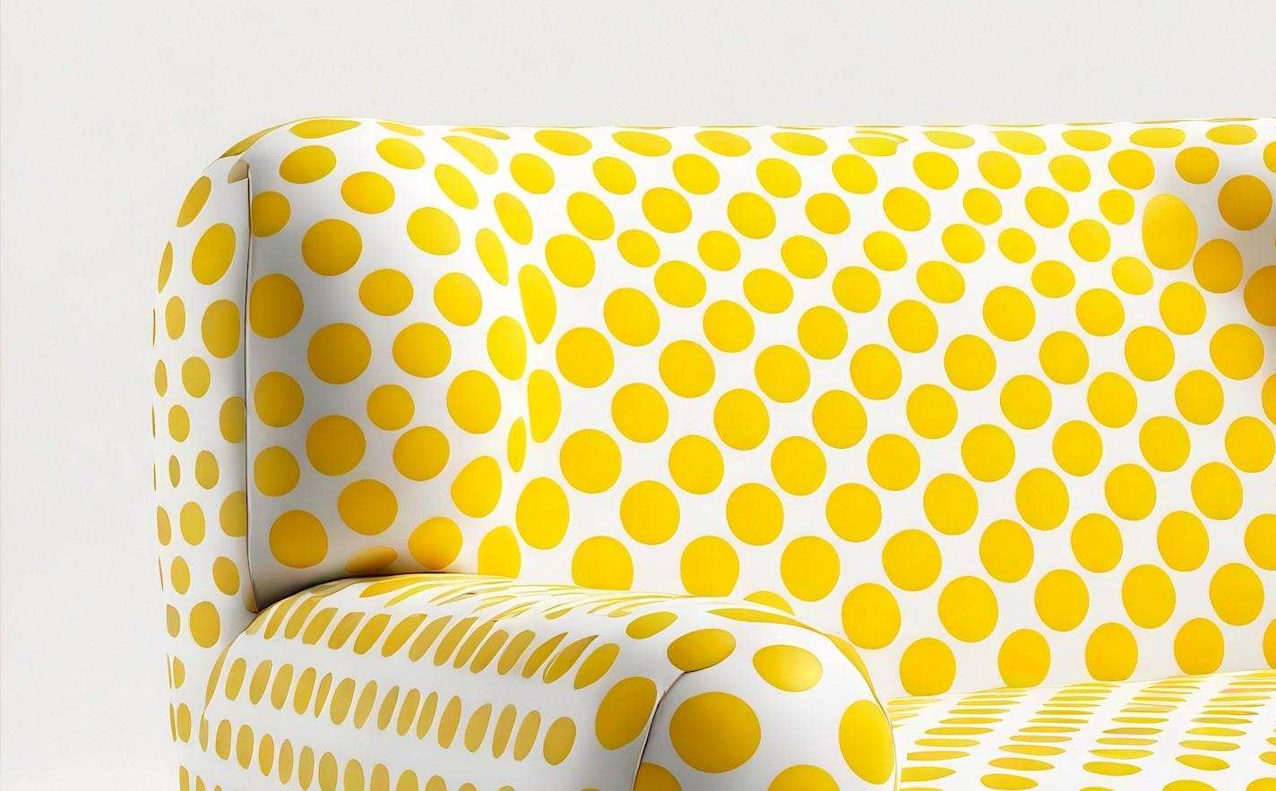 Indien Chaise longue en polkadot jaune en vente