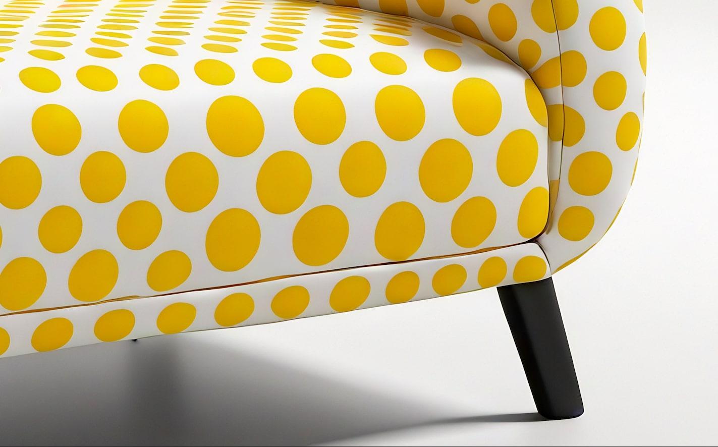 Chaise longue en polkadot jaune Neuf - En vente à New York, NY