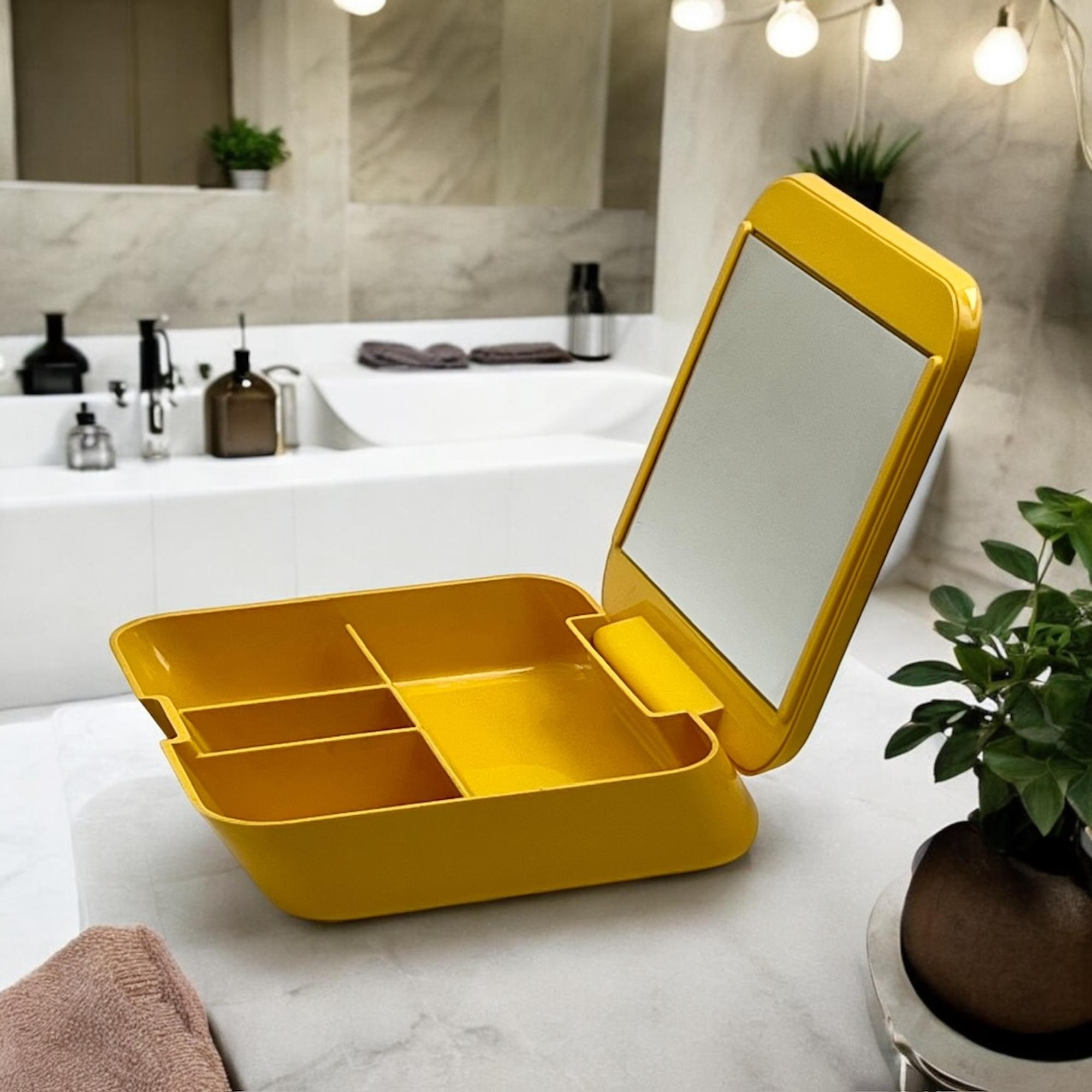 Yellow Portable Beauty Case Gedy - Space Age Vanity Set by Makio Hasuike, 70s 5