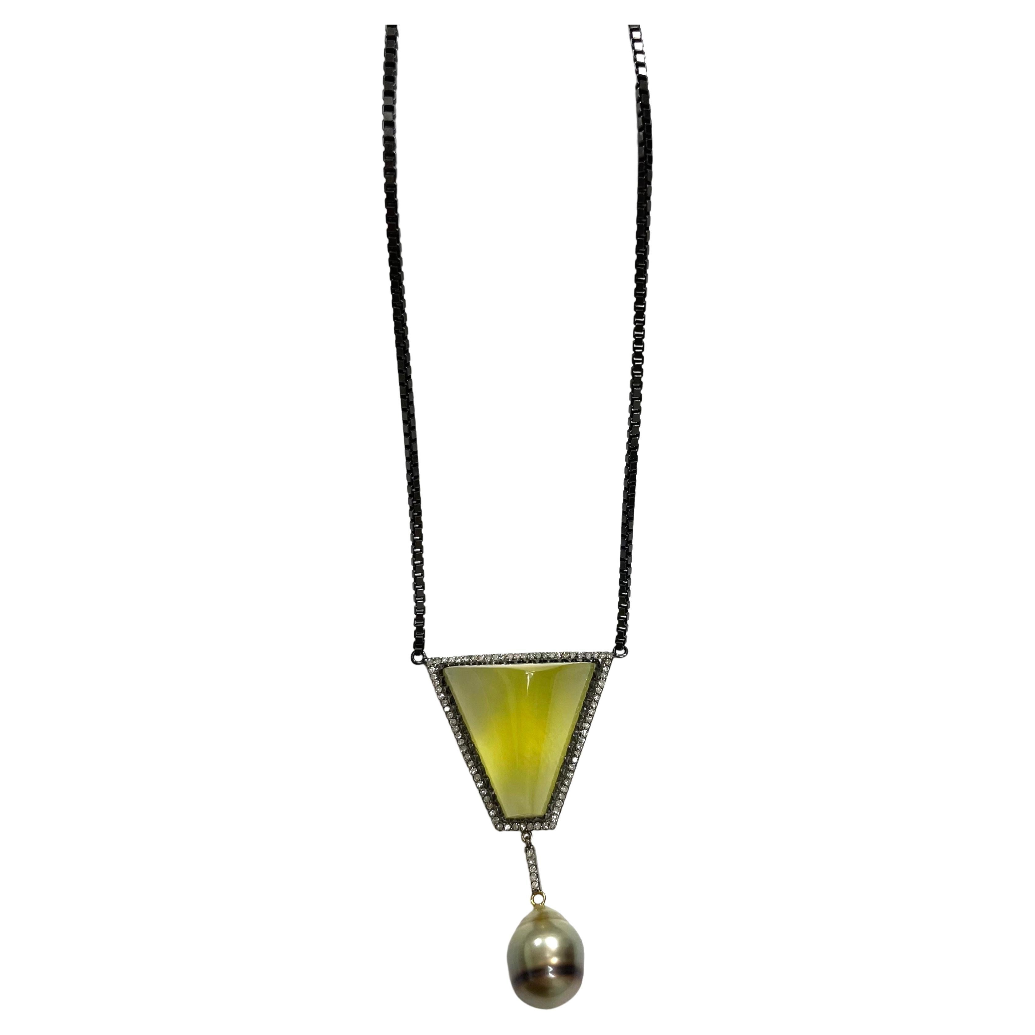Women's Yellow Prehnite with Tahitian Pearl and Diamonds Paradizia Necklace For Sale
