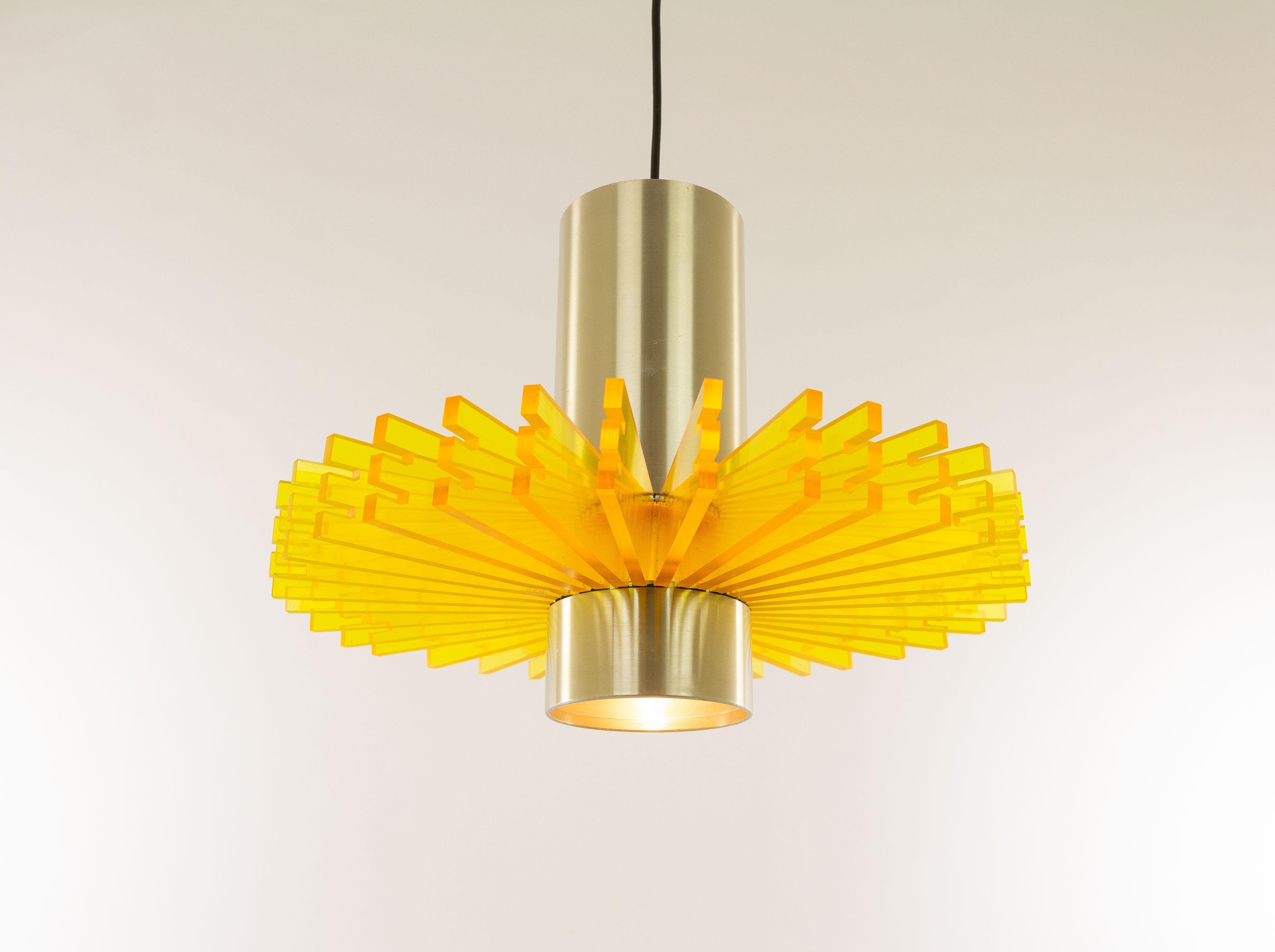Yellow 'Priest Collar' Pendant by Claus Bolby for Cebo Industri, 1960s im Zustand „Hervorragend“ in Rotterdam, NL