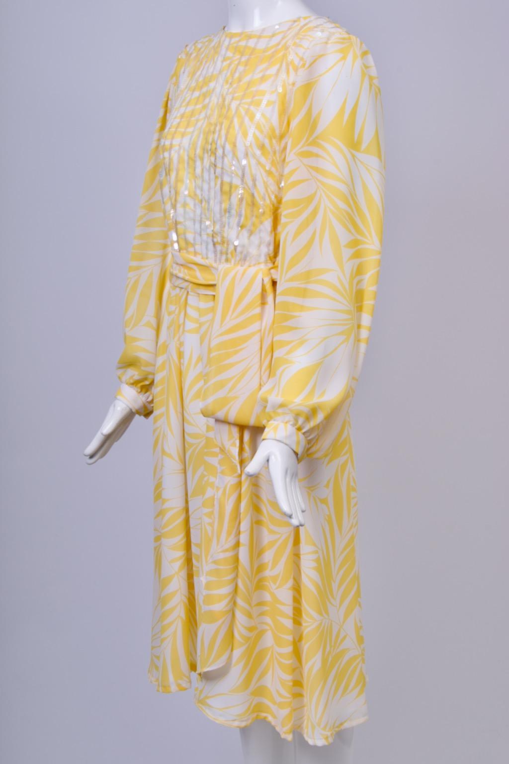Yellow Print Chiffon Dress with Sequins For Sale 1
