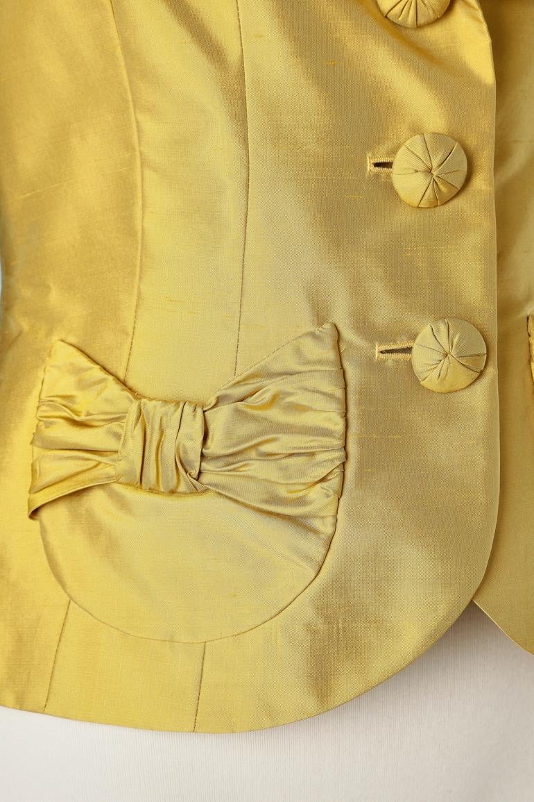 Yellow raw silk cocktail jacket with bow on pocket and collar Luisa Spagnoli  In Excellent Condition For Sale In Saint-Ouen-Sur-Seine, FR