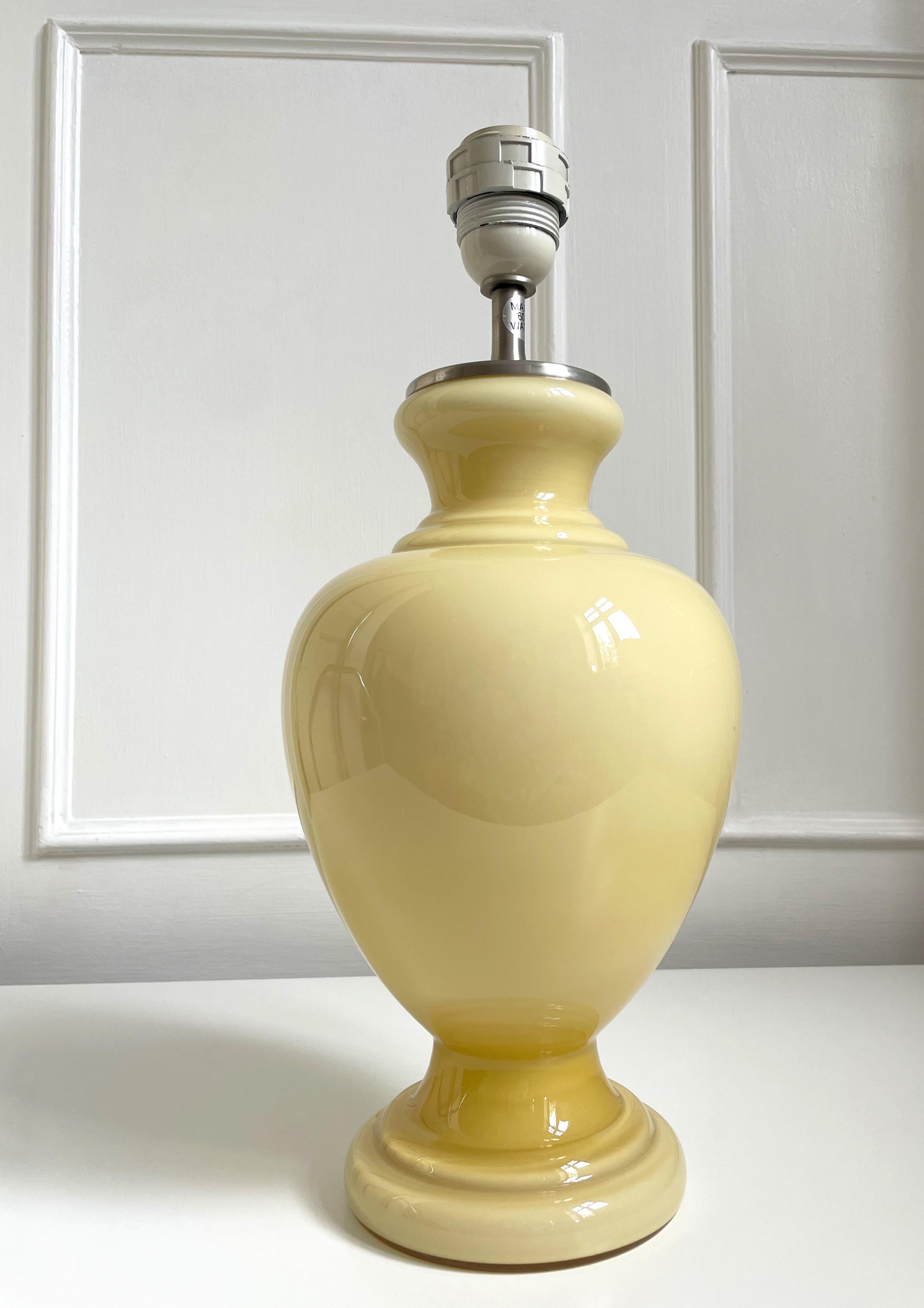 Danish Spring Yellow Royal Copenhagen Glass Siena Table Lamp by Holmegaard, 1990 For Sale