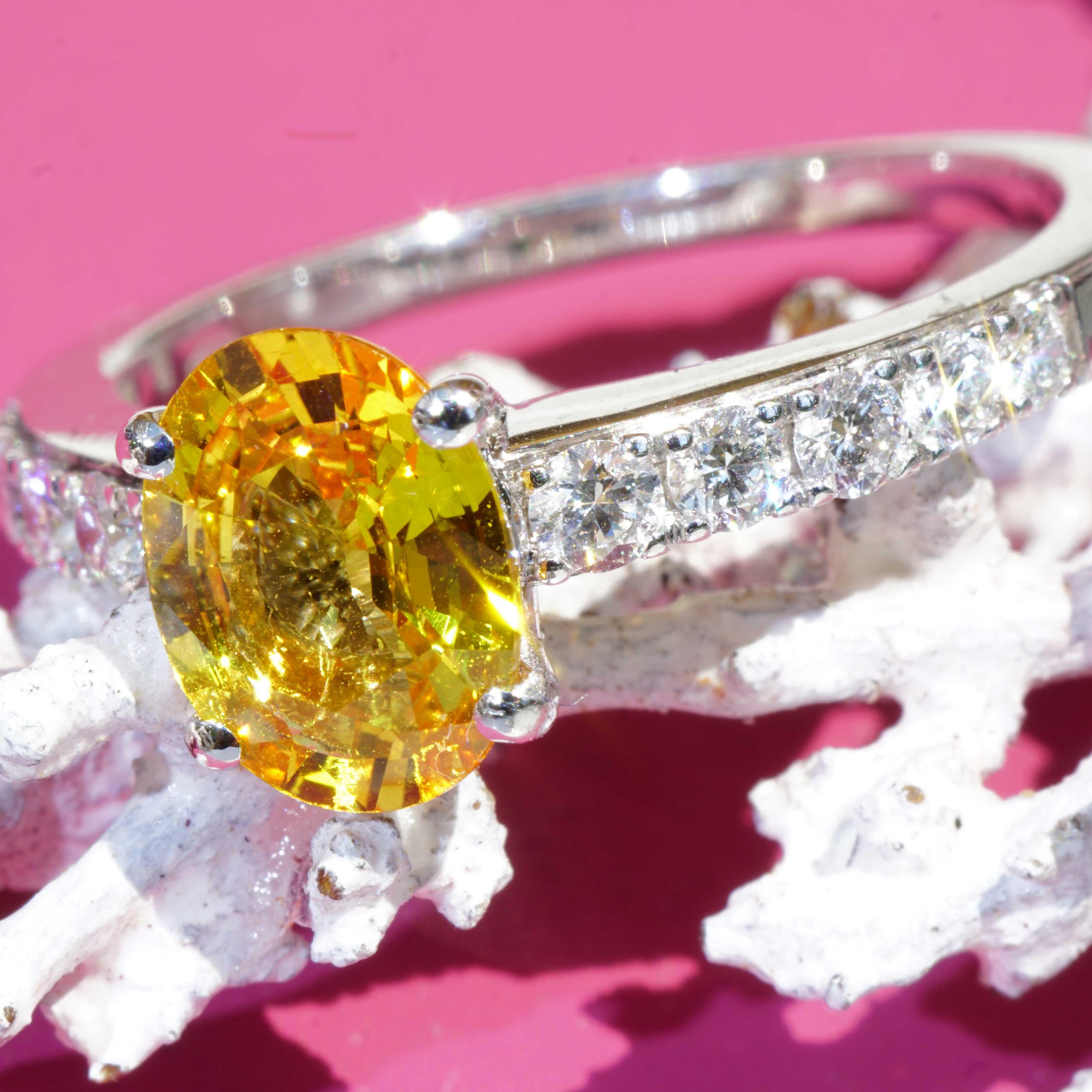 Yellow Saphire Brilliant Ring  1.41 ct 0.35 ct AAA+ very fine Jewellery Italy For Sale 4