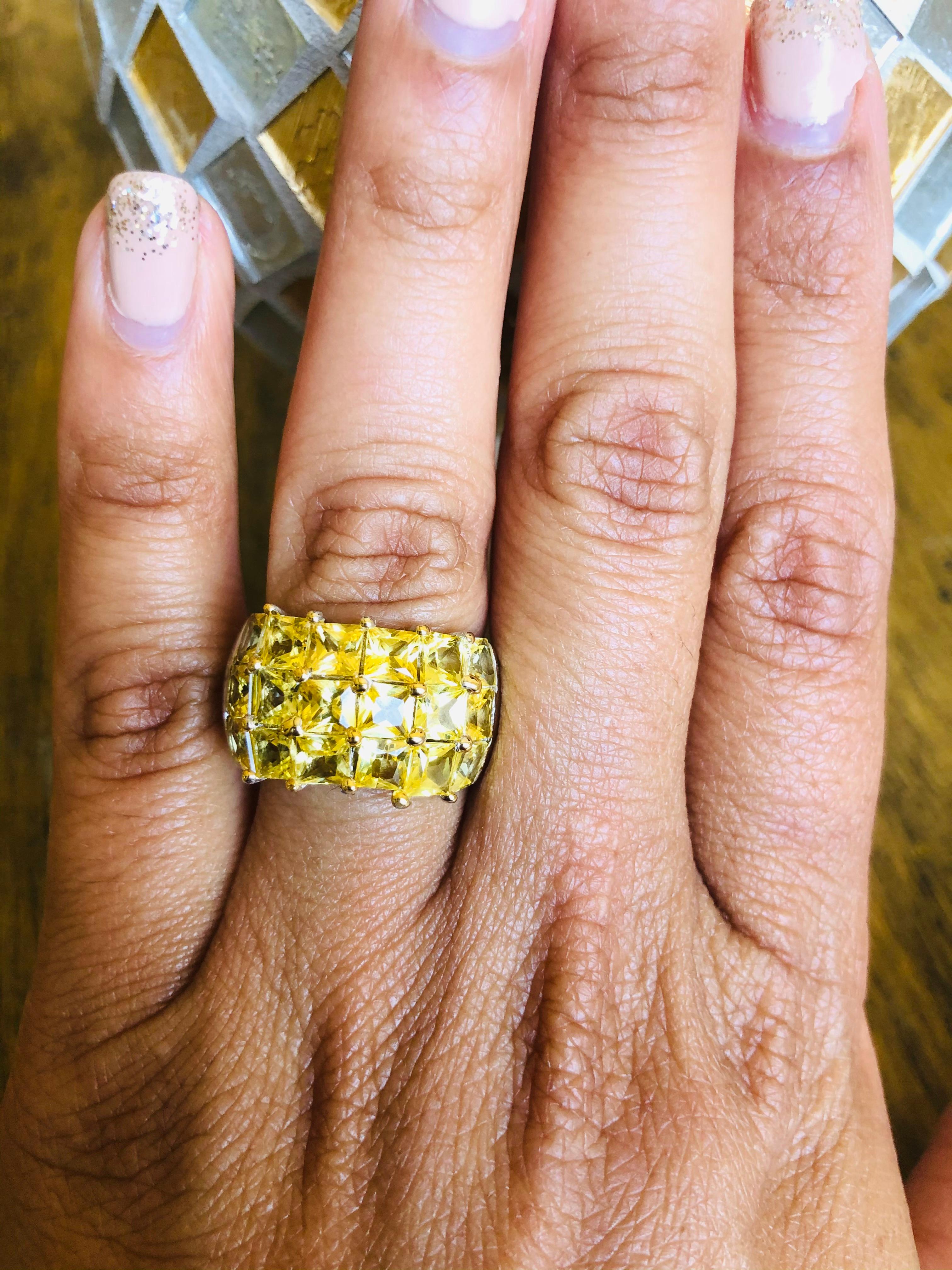 Bague d'affirmation en or blanc et saphir jaune Neuf - En vente à Los Angeles, CA