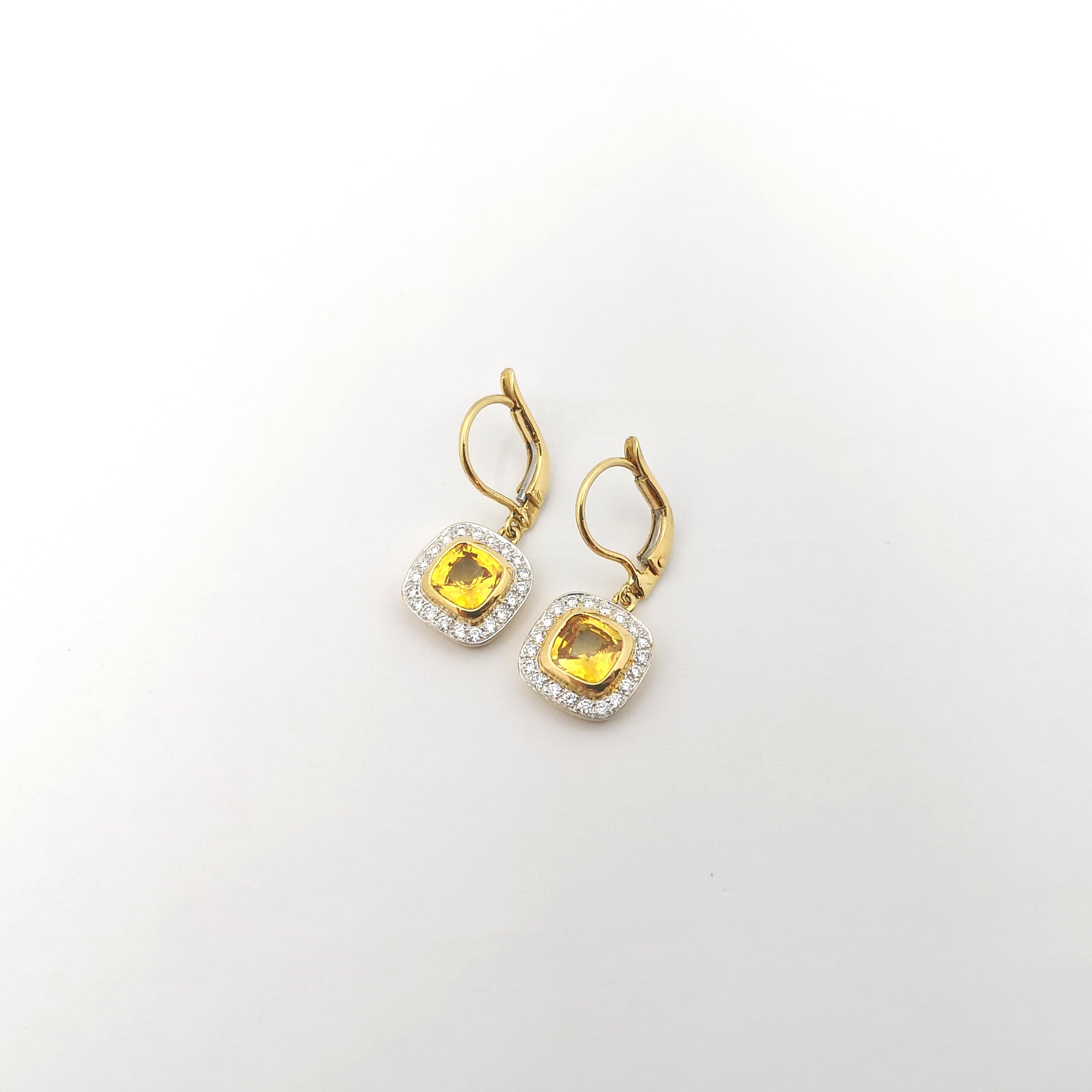 Women's Yellow Sapphire 2.17 carats with Diamond 0.38 carat Earrings set in 18K Gold Set For Sale