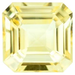 Saphir jaune non chauffé naturel taille carrée de 3,55 carats, pierre précieuse non chauffée