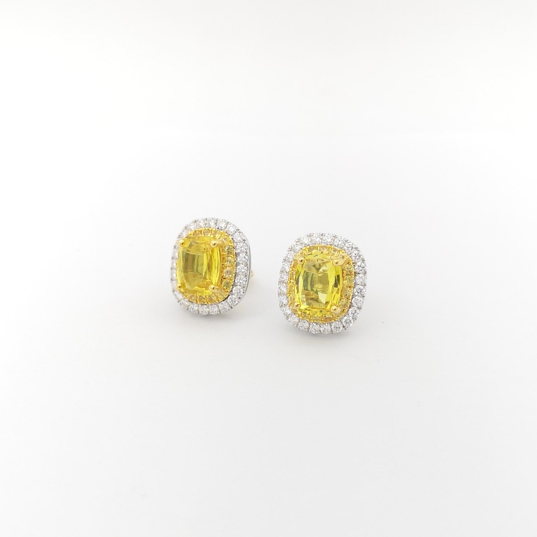 Yellow Sapphire and Diamond Earrings set in 18K Gold/White Gold Settings In New Condition For Sale In Bangkok, TH