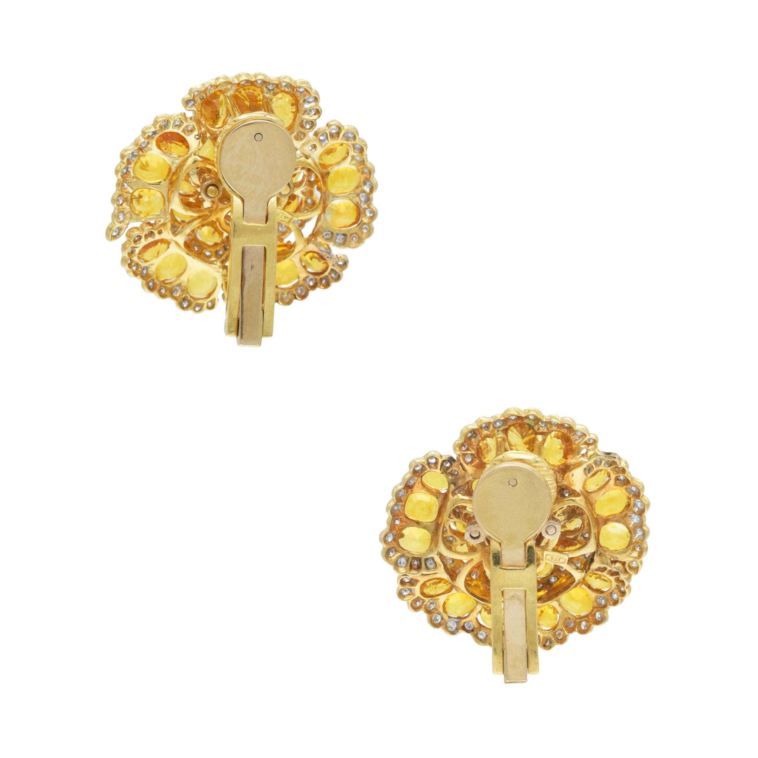 Saphir jaune et  Clip d'oreille fleur en diamant en vente 3