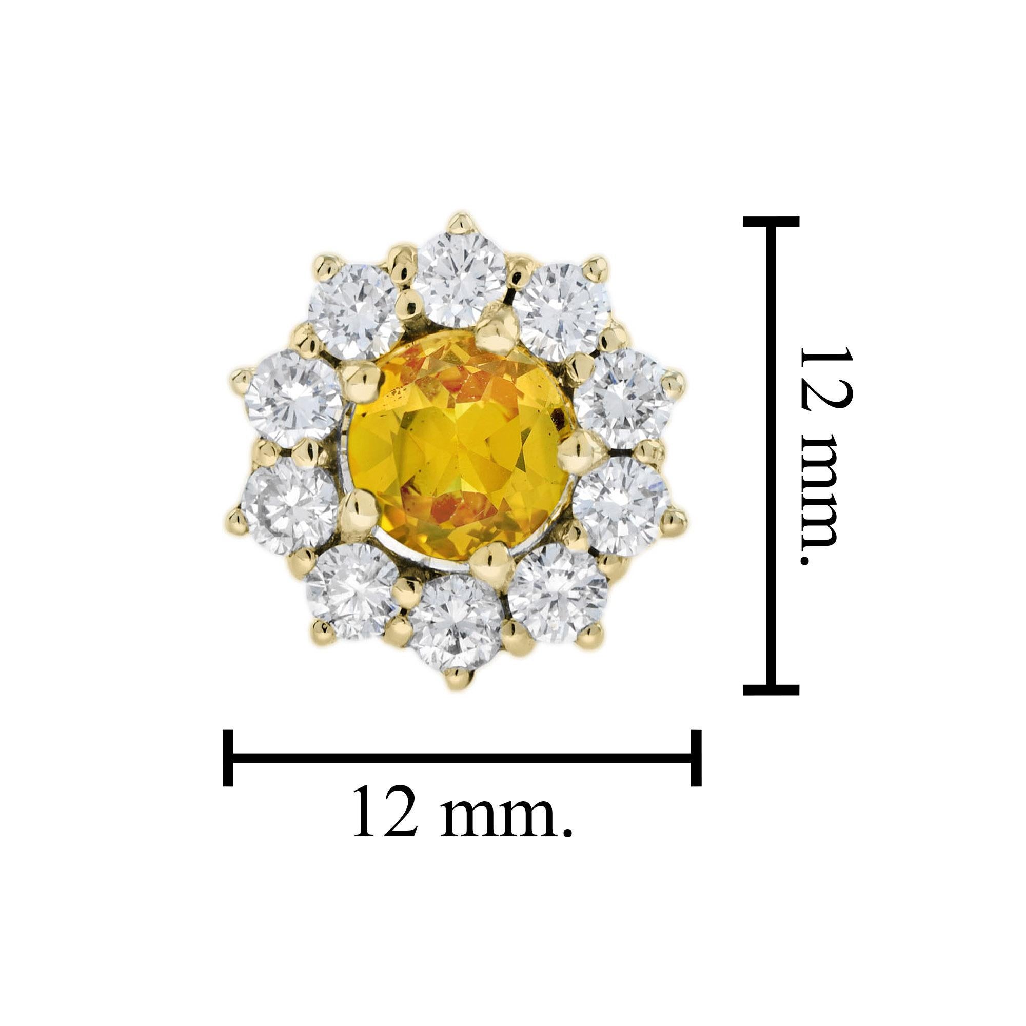 Yellow Sapphire and Diamond Halo Stud Earrings in 18K Yellow Gold In New Condition For Sale In Bangkok, TH