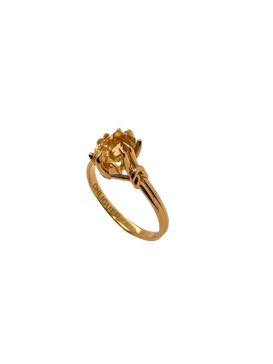 Women's or Men's 1ct Citrine and Diamond Reef Knot solitaire in 18k yellow gold with diamonds For Sale