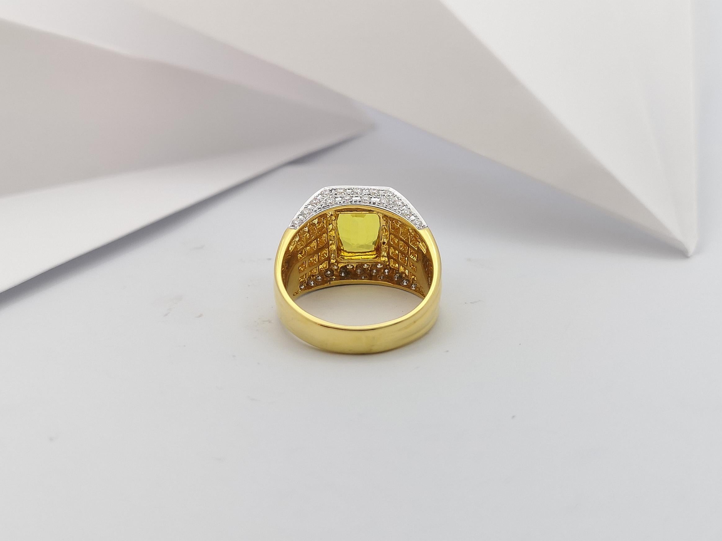 Gelber Saphir und Diamant-Ring in 18 Karat Goldfassung 10