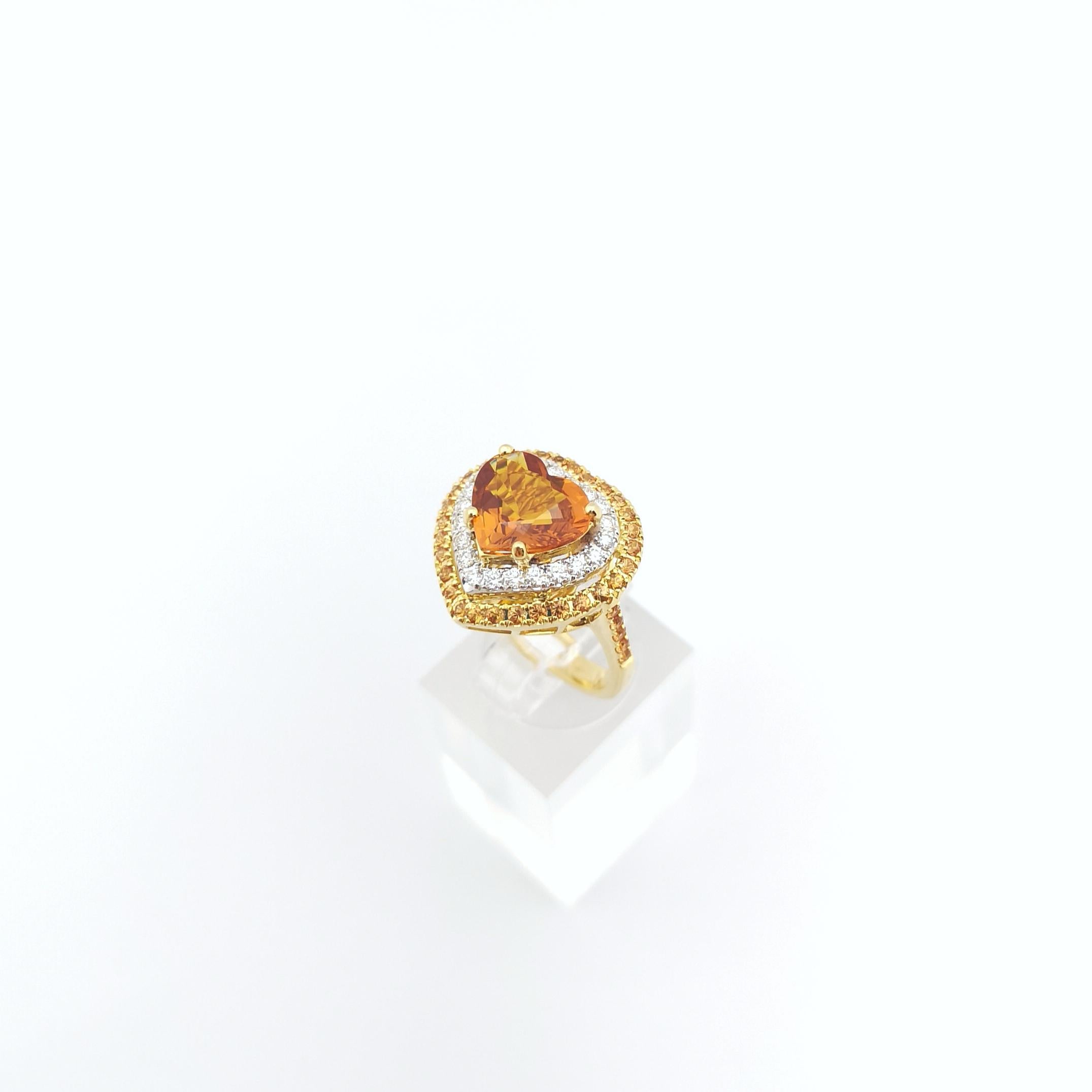 Ring mit gelbem Saphir und Diamant in 18 Karat Goldfassungen gefasst im Angebot 9