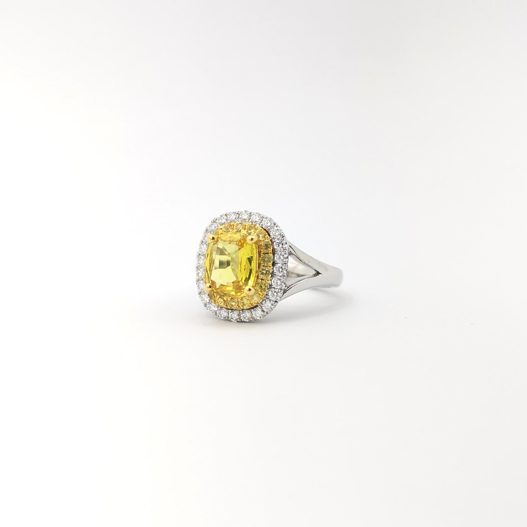 Yellow Sapphire and Diamond  Ring set in 18K White Gold Settings For Sale 3