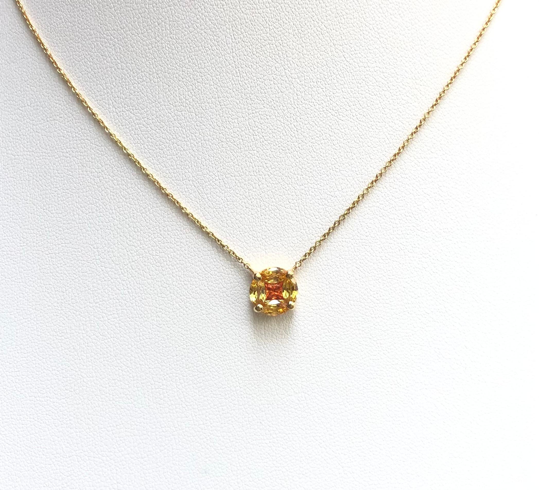Yellow Sapphire and Orange Sapphire Necklace set in 18 Karat Gold Settings In New Condition For Sale In Bangkok, TH