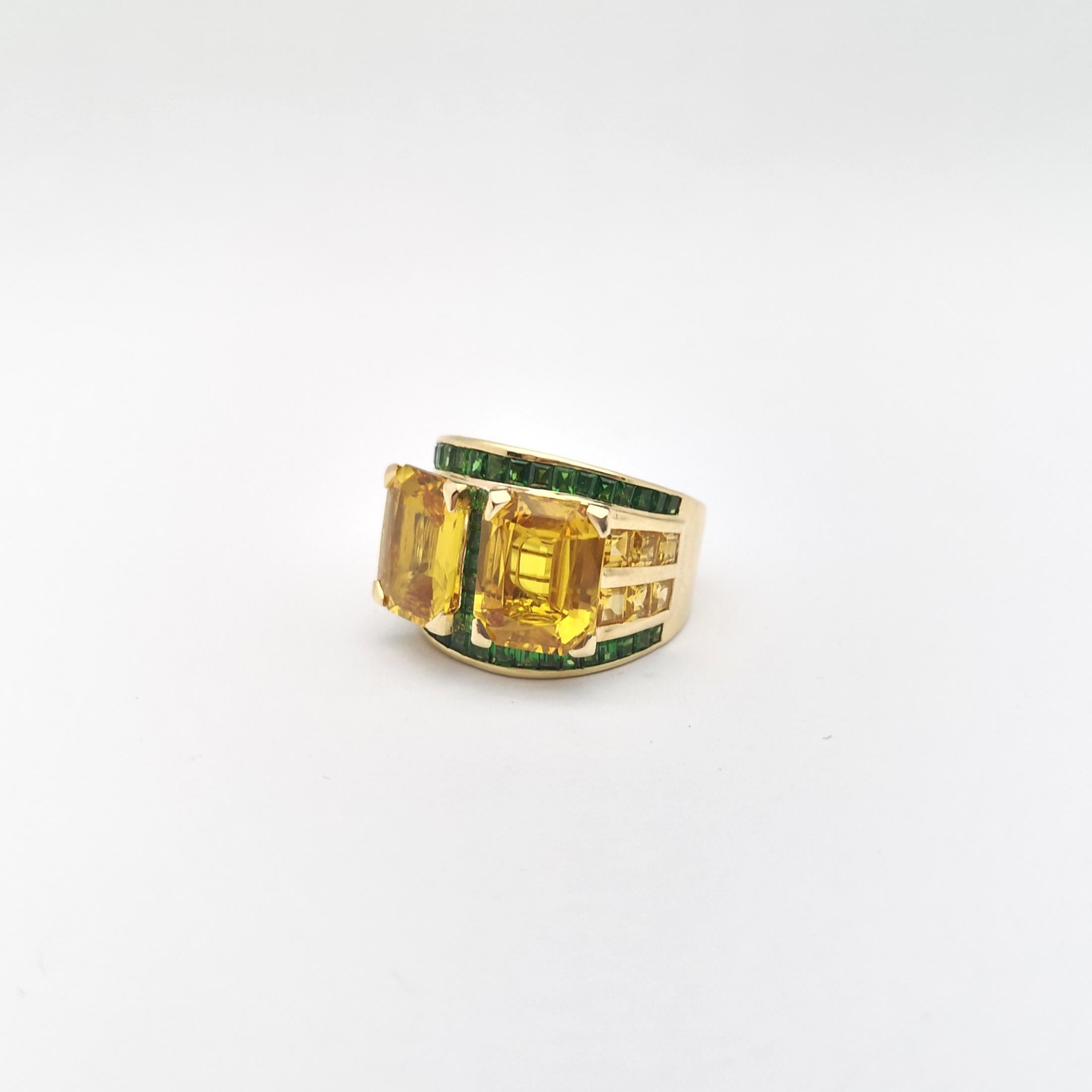 Bague en or 18 carats avec saphir jaune et tsavorite en vente 6
