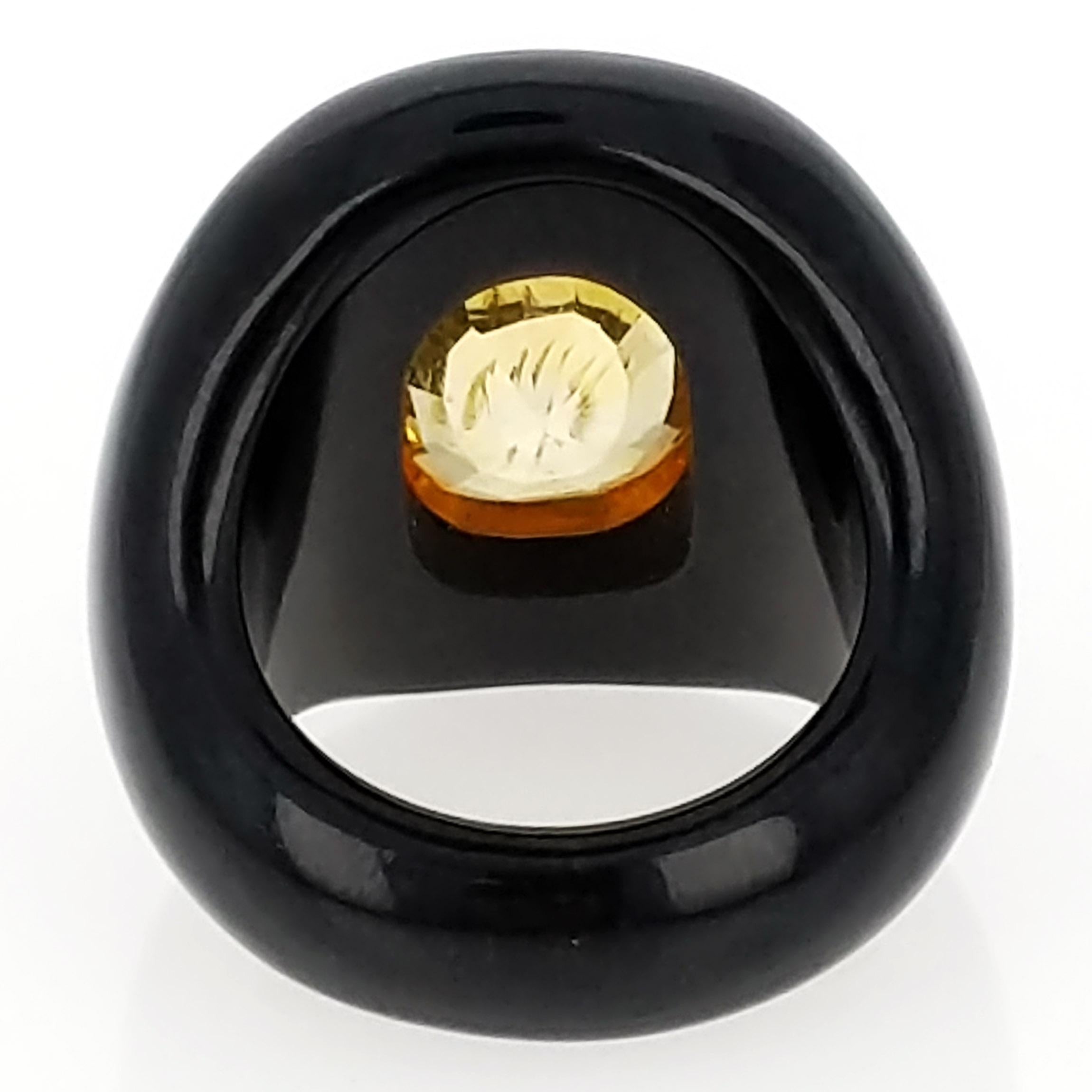 nov 28th birthstone