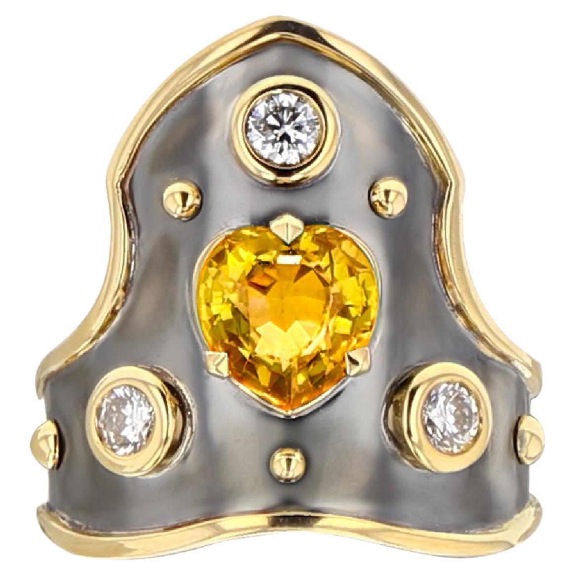 Yellow Sapphire Blason Cœur Ring in Yellow Gold & Distressed Silver by Elie Top For Sale