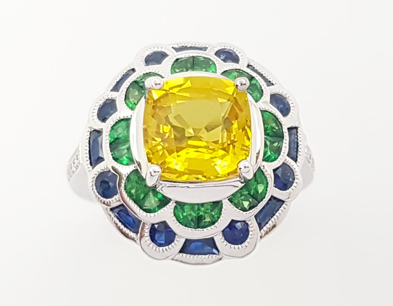 Yellow Sapphire, Blue Sapphire, Tsavorite and Diamond Ring set in 18K White Gold For Sale 2