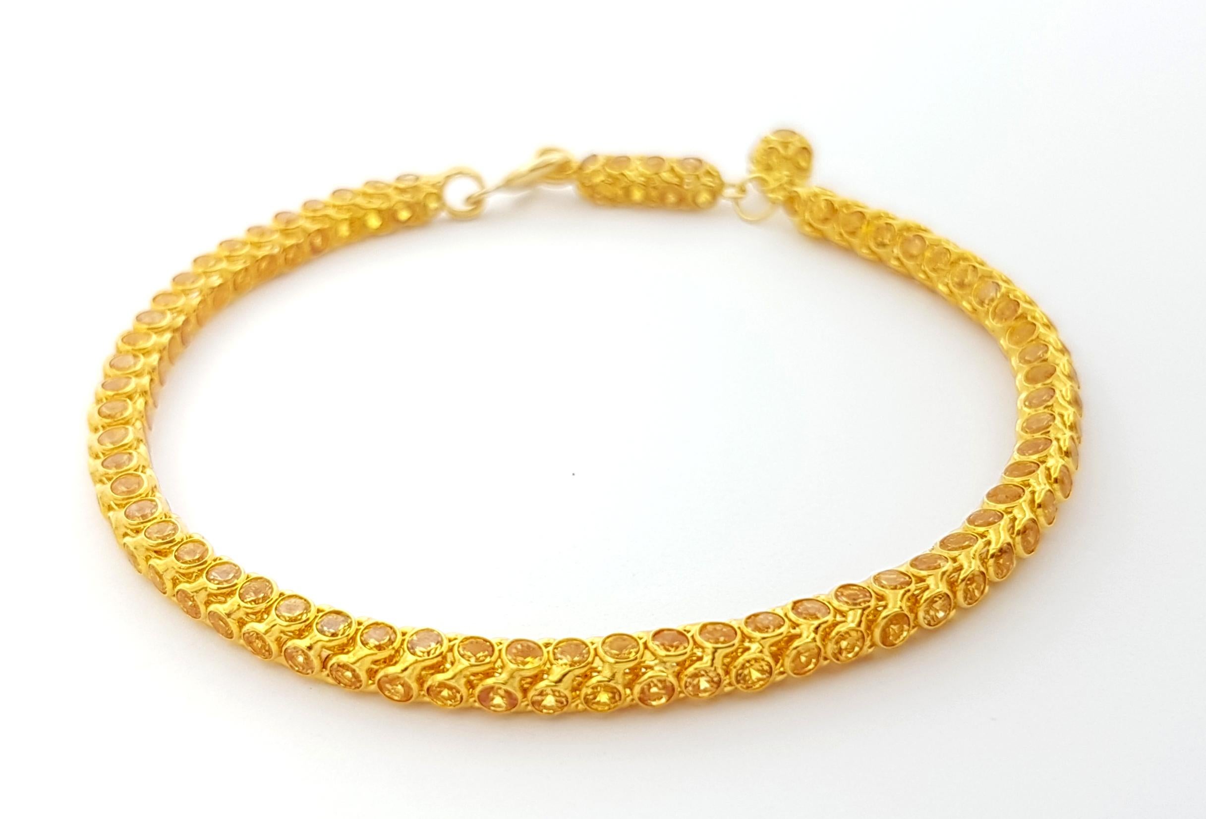 Yellow Sapphire Bracelet set in 18K Gold Settings For Sale 5
