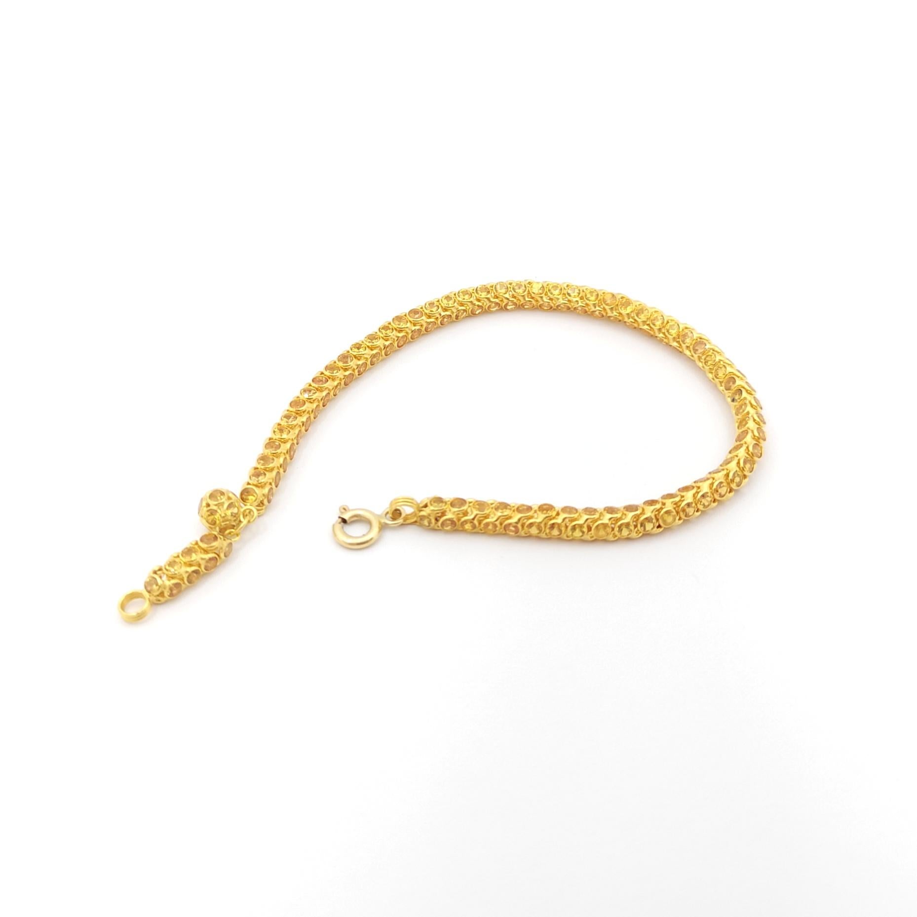 Yellow Sapphire Bracelet set in 18K Gold Settings For Sale 3