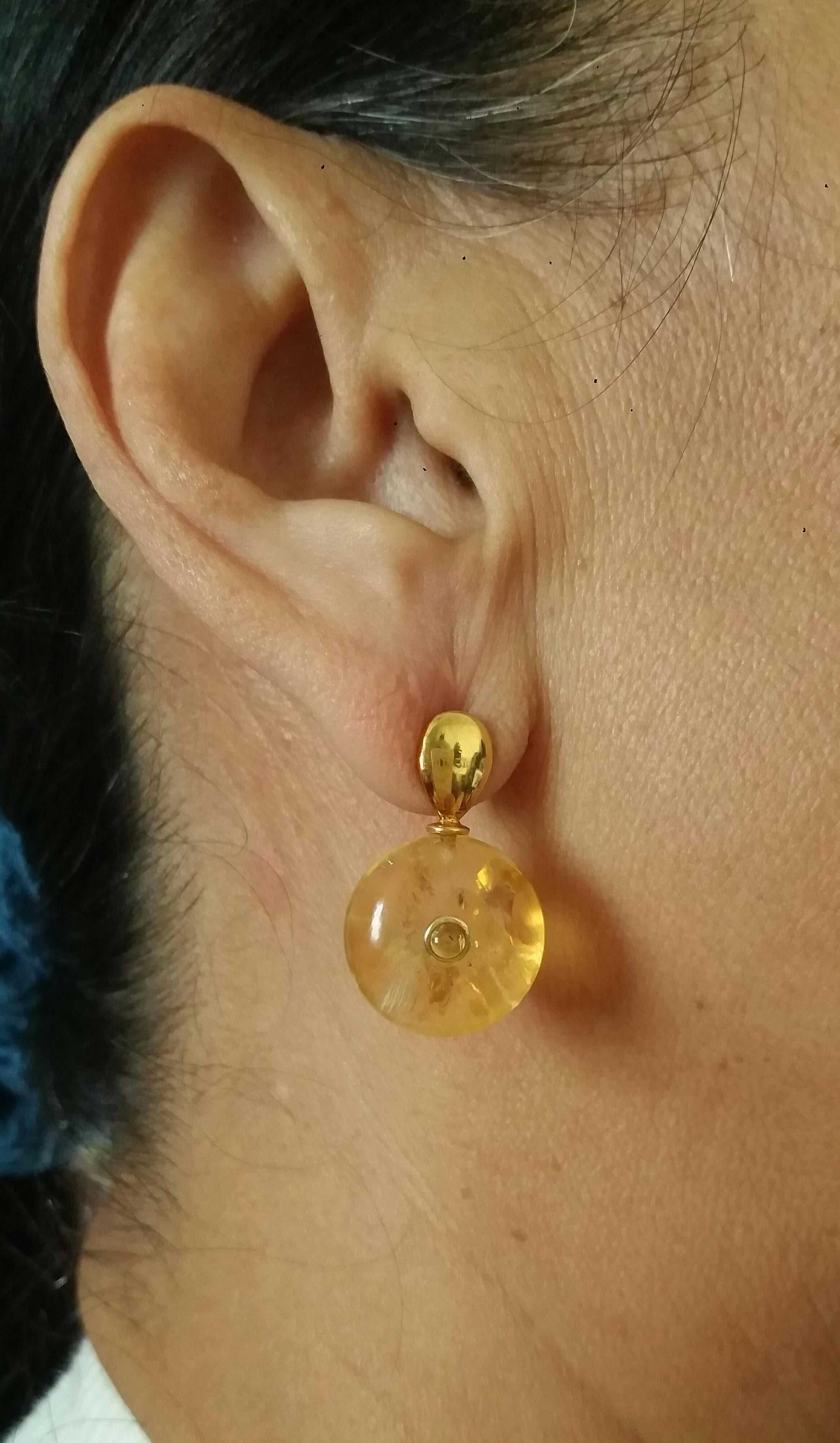 Boucles d'oreilles Citrines en forme de roue en or gris saphir jaune en forme de goutte plate en vente 11